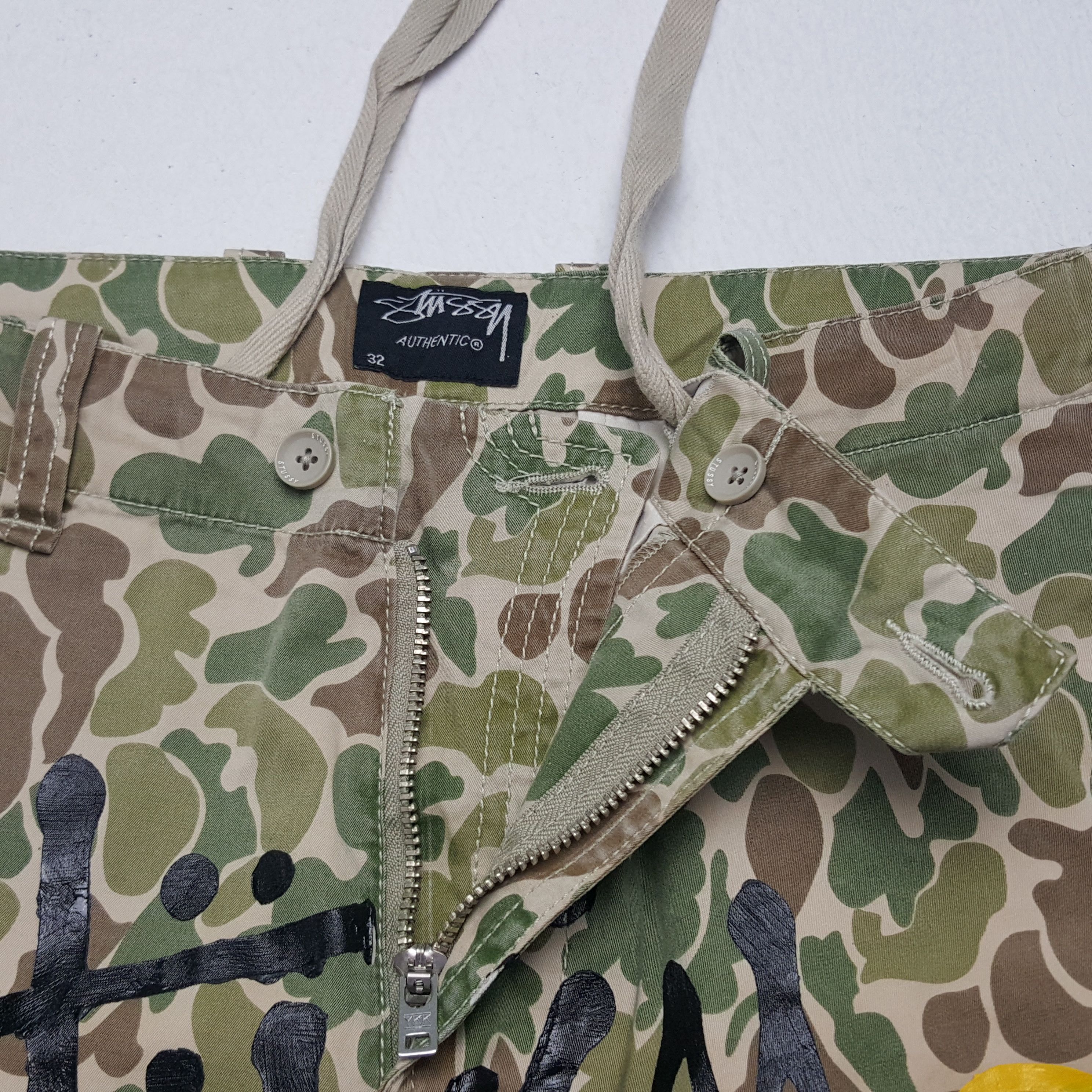 Stussy × Vintage Vintage Stussy Streetwear Style Camo Shorts Pants Size US 32 / EU 48 - 6 Thumbnail
