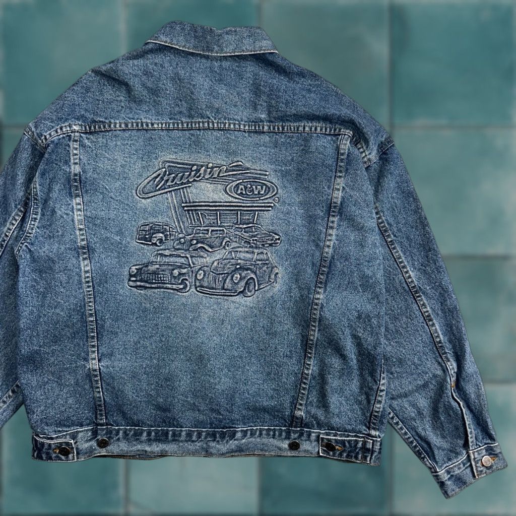 Denime VINTAGE Crusin USA Cars Denim Jacket Mens L Blue 1980s Trucker Embossed Theme: Flag Size US L / EU 52-54 / 3 - 1 Thumbnail