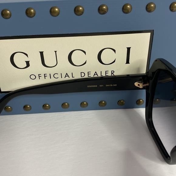 Gucci 💯- New Gucci GG0096S 001 54 Ladies Sunglasses Size ONE SIZE - 3 Thumbnail