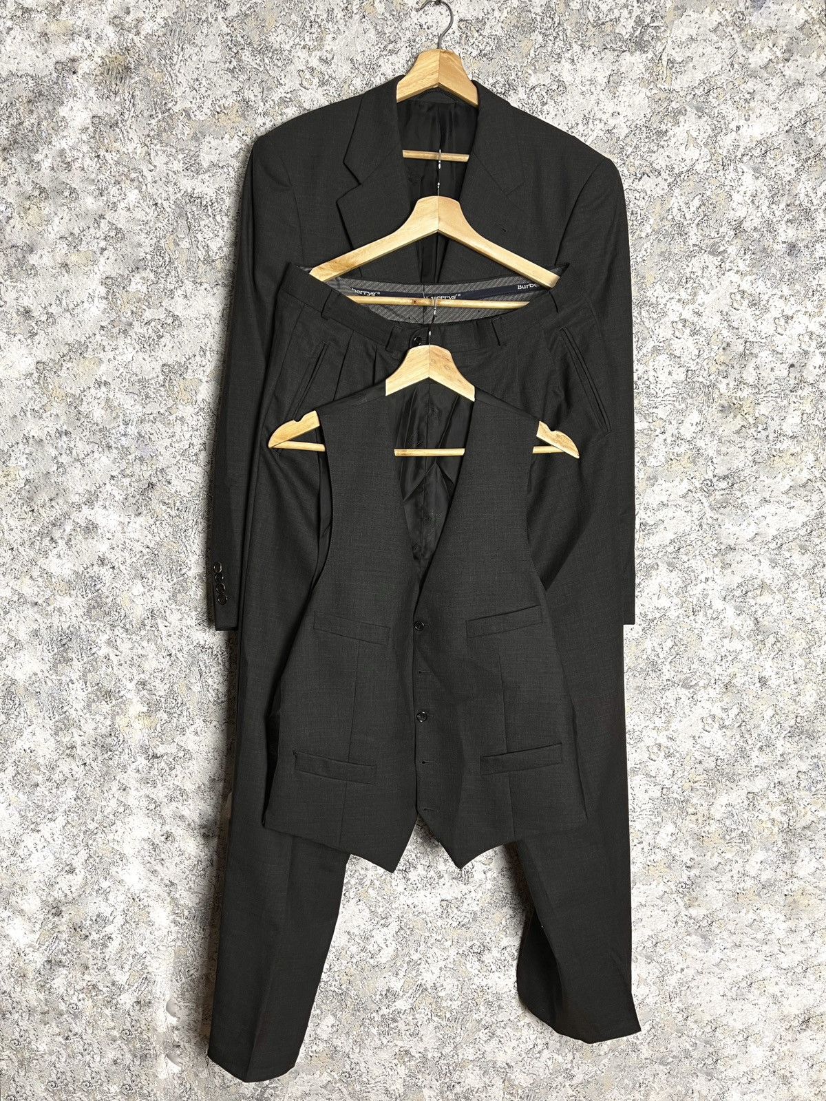 Vintage Burberry Men’s 3 Piece Suit 44 Set Blazer Vest Pant
