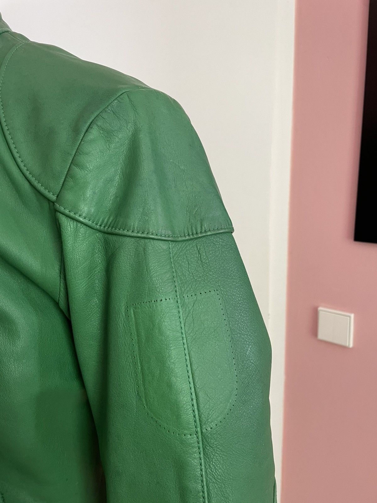 Other Vintage 1991 “Frogman” German POLIZEI Green Leather Uniform Size US L / EU 52-54 / 3 - 7 Thumbnail