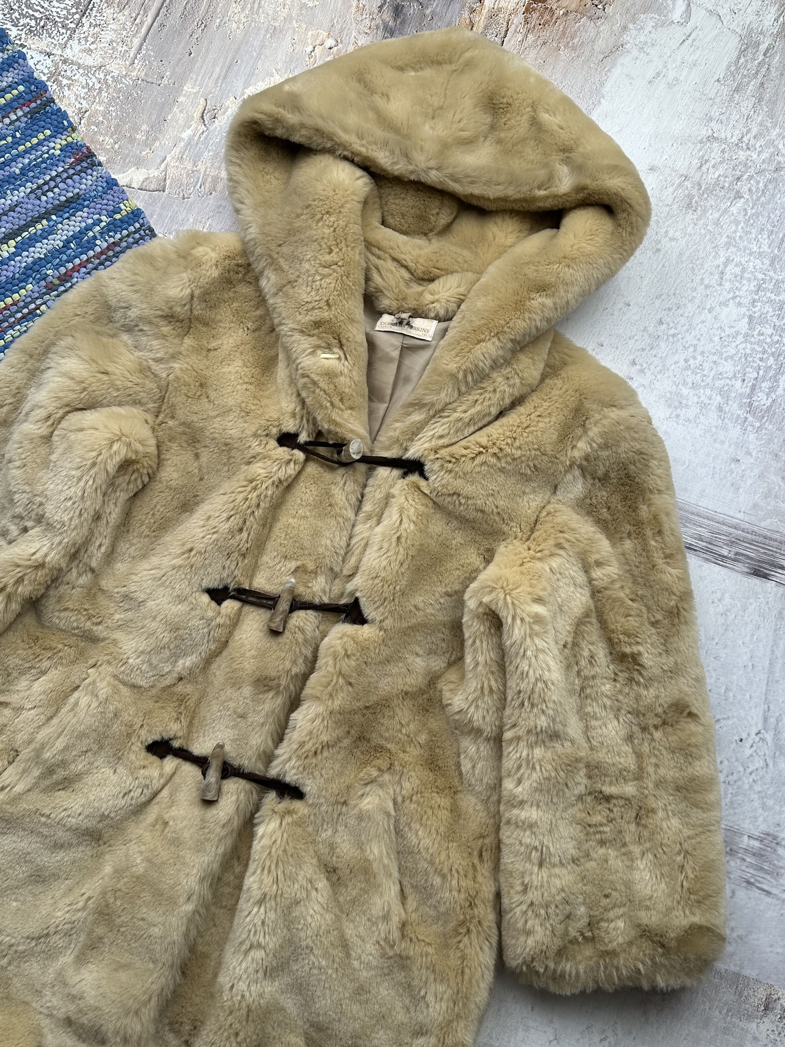 Japanese Brand Vintage Faux Fur Coat A130(52) Size L / US 10 / IT 46 - 3 Thumbnail