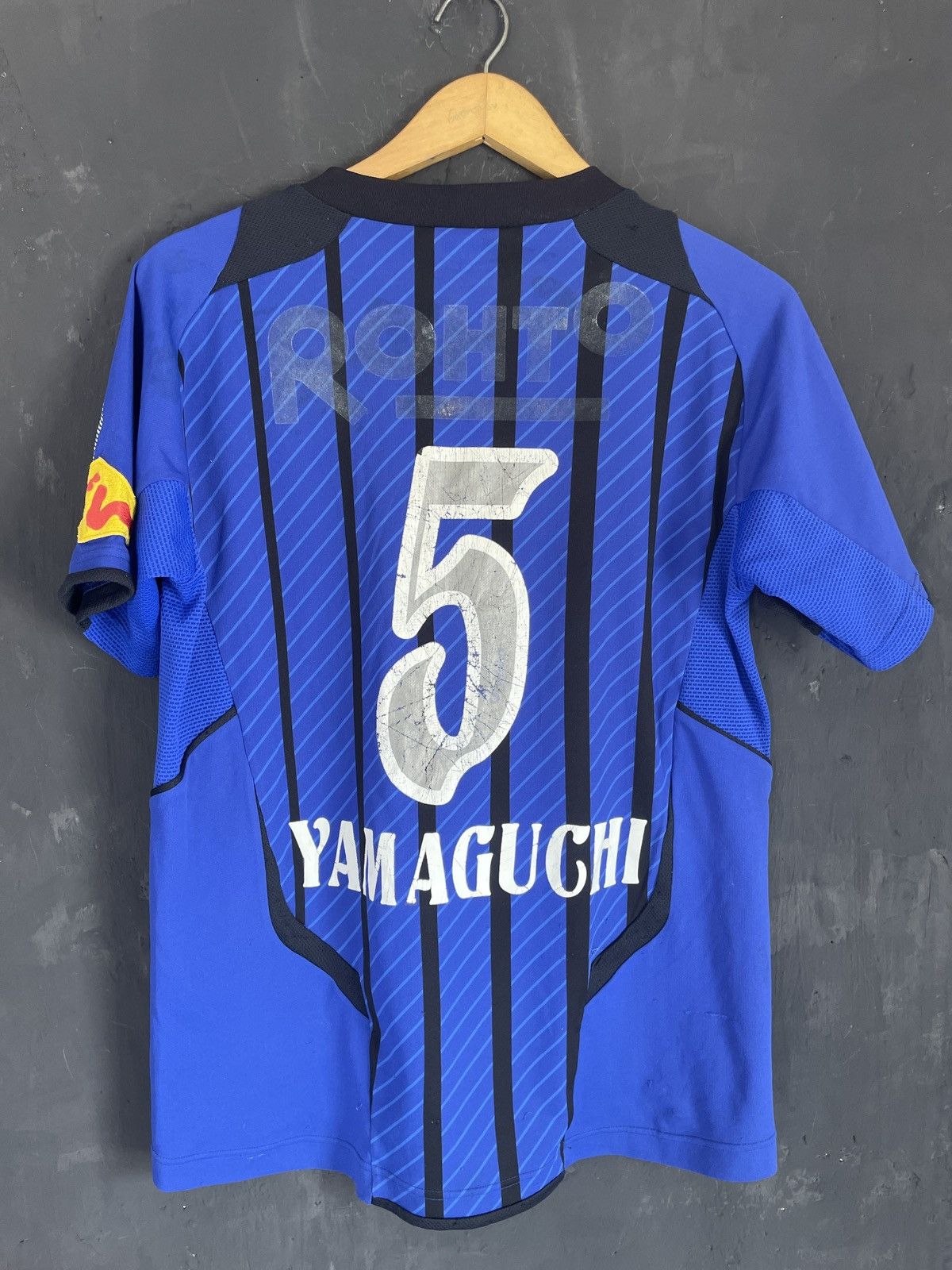Descente Umbro by Descente Gamba Osaka Jersey Size US L / EU 52-54 / 3 - 6 Thumbnail