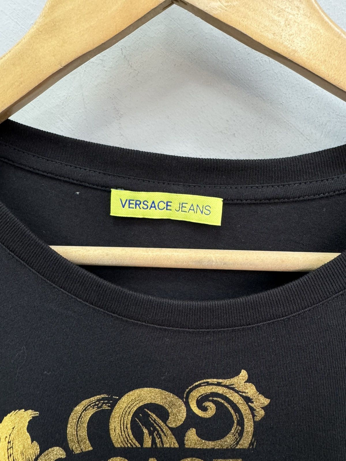 Versace Vintage Versace T Shirt Medusa Archive Size US XL / EU 56 / 4 - 6 Thumbnail