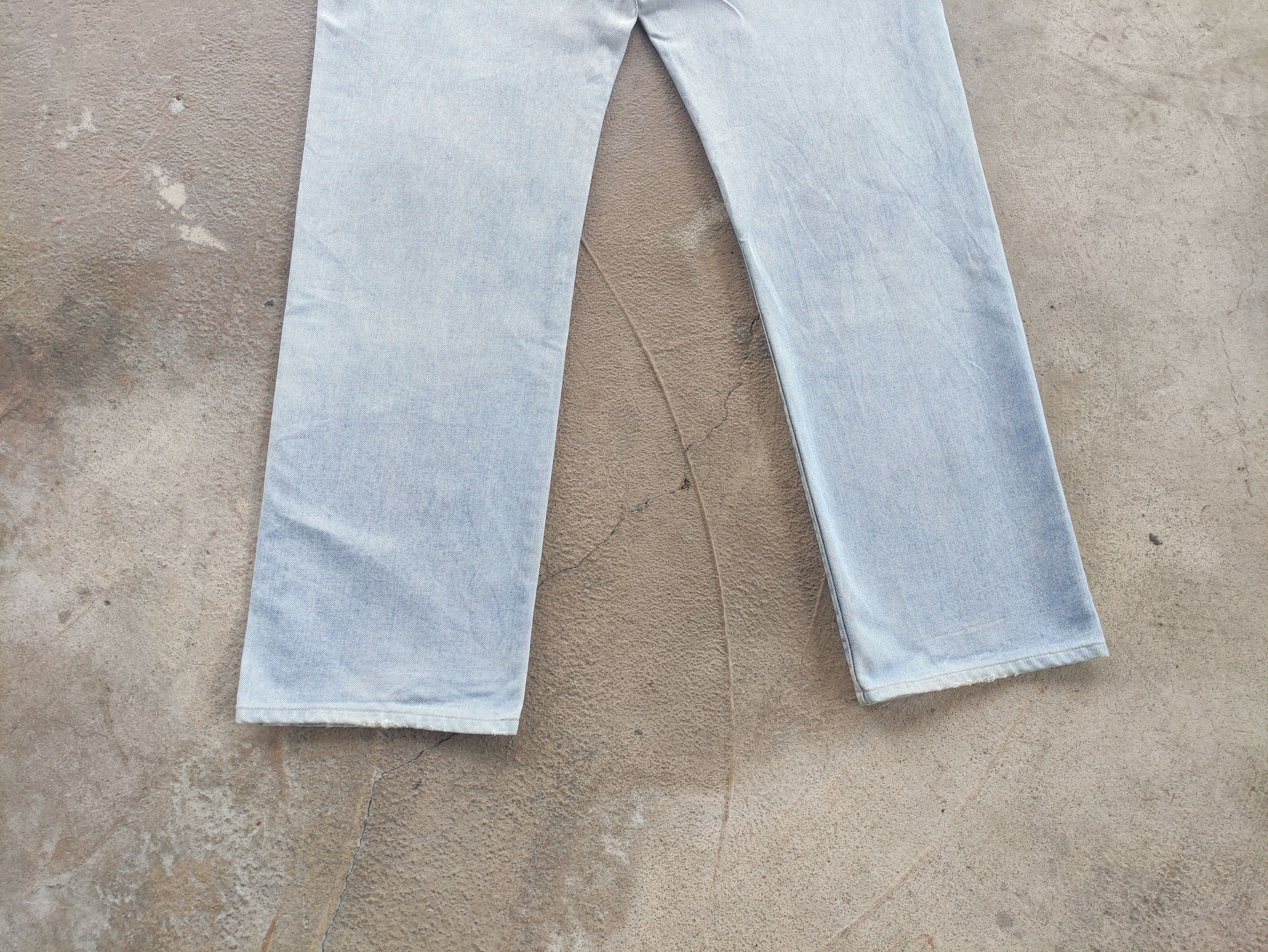 Vintage Edwin Jean Distressed Faded Denim Waist 35
