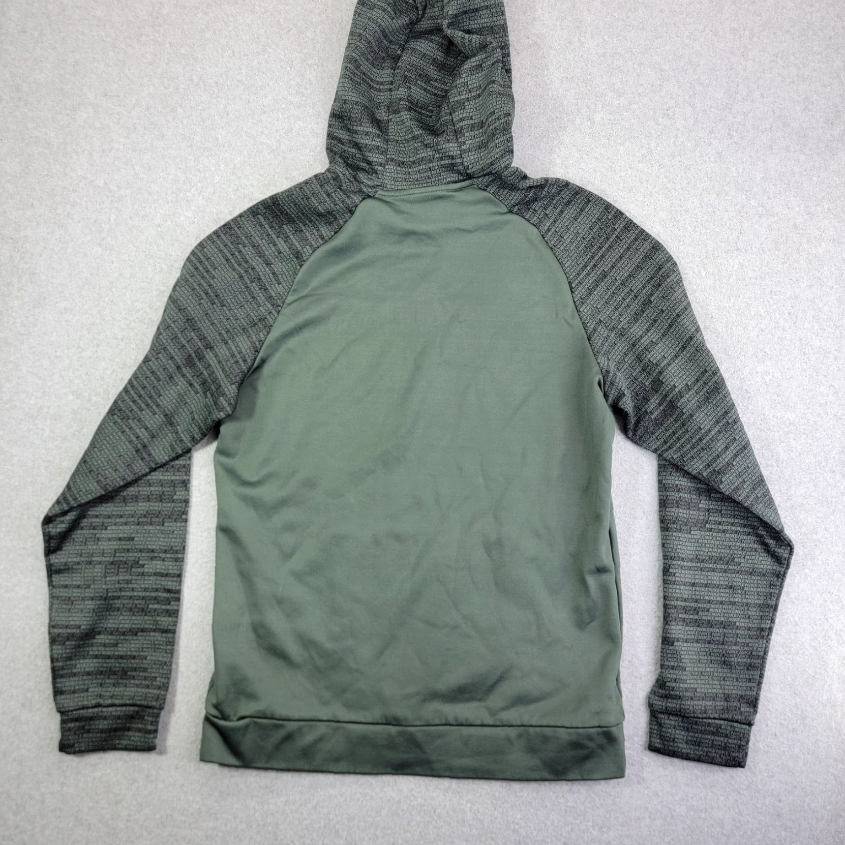 Nike Nike Thermal Dri-Fit Hoodie Sweatshirt Medium #860483 Spell Out on Sleeves Teen Nike Sportswear Pullover Fleece Gray Polyester Long Sleeve Regular Size US M / EU 48-50 / 2 - 6 Thumbnail
