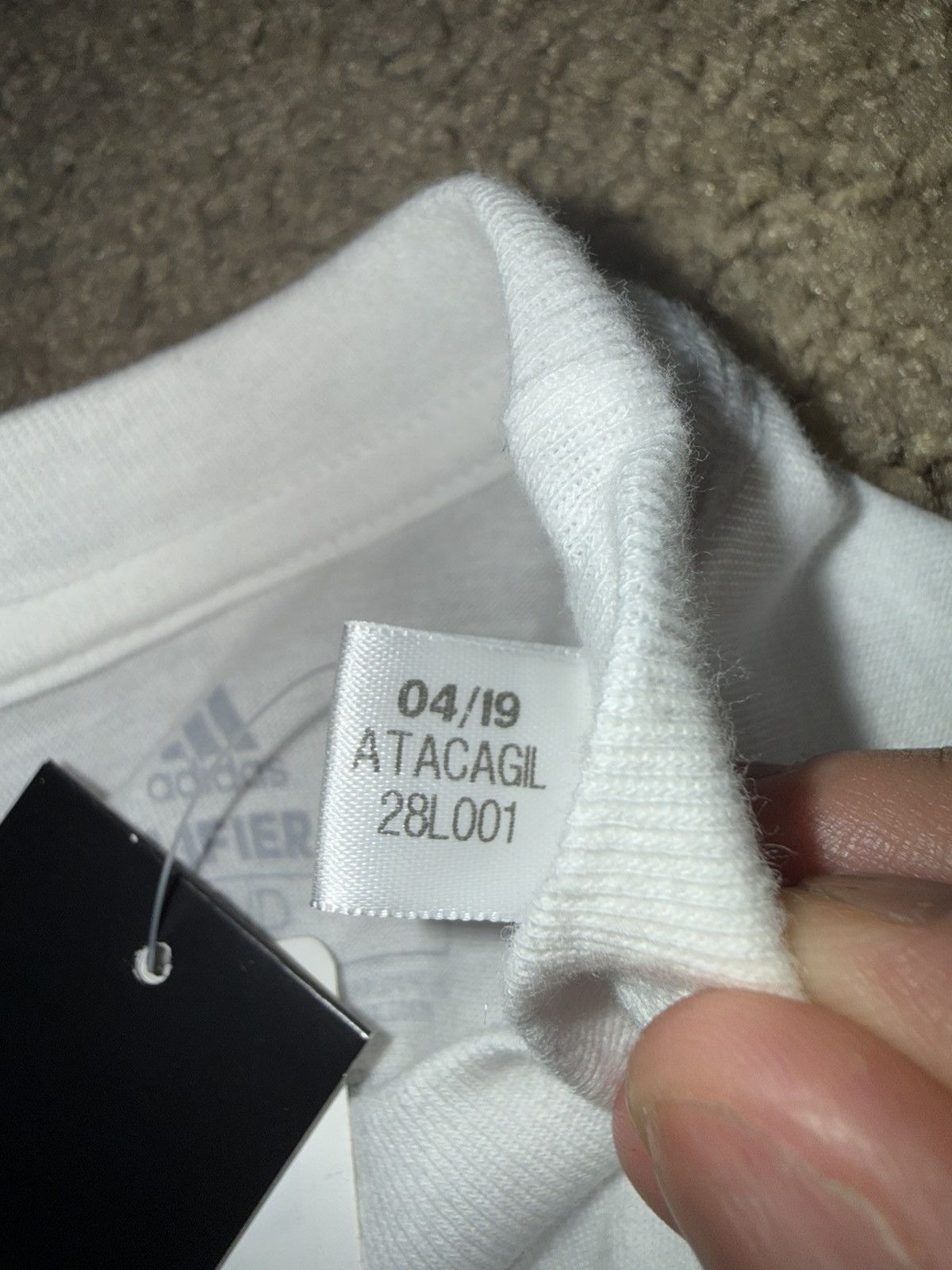 Adidas Adidas S/S Amplifier Logo Shirt White Size Small DS 28L001 Size US S / EU 44-46 / 1 - 5 Thumbnail