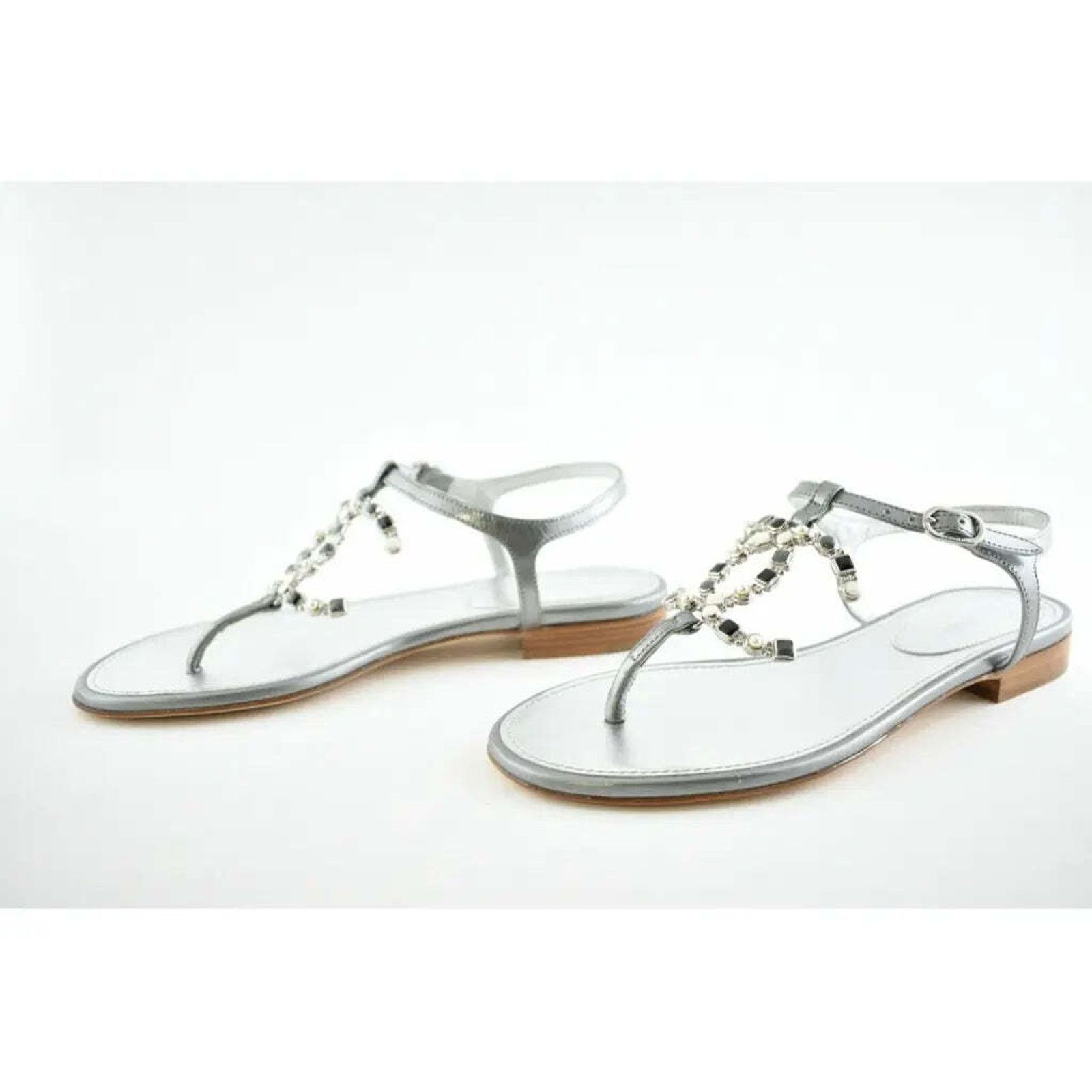 Chanel Chanel 19P Silver Metallized Lambskin CC Logo Mule Slide Size US 6 / IT 36 - 9 Thumbnail