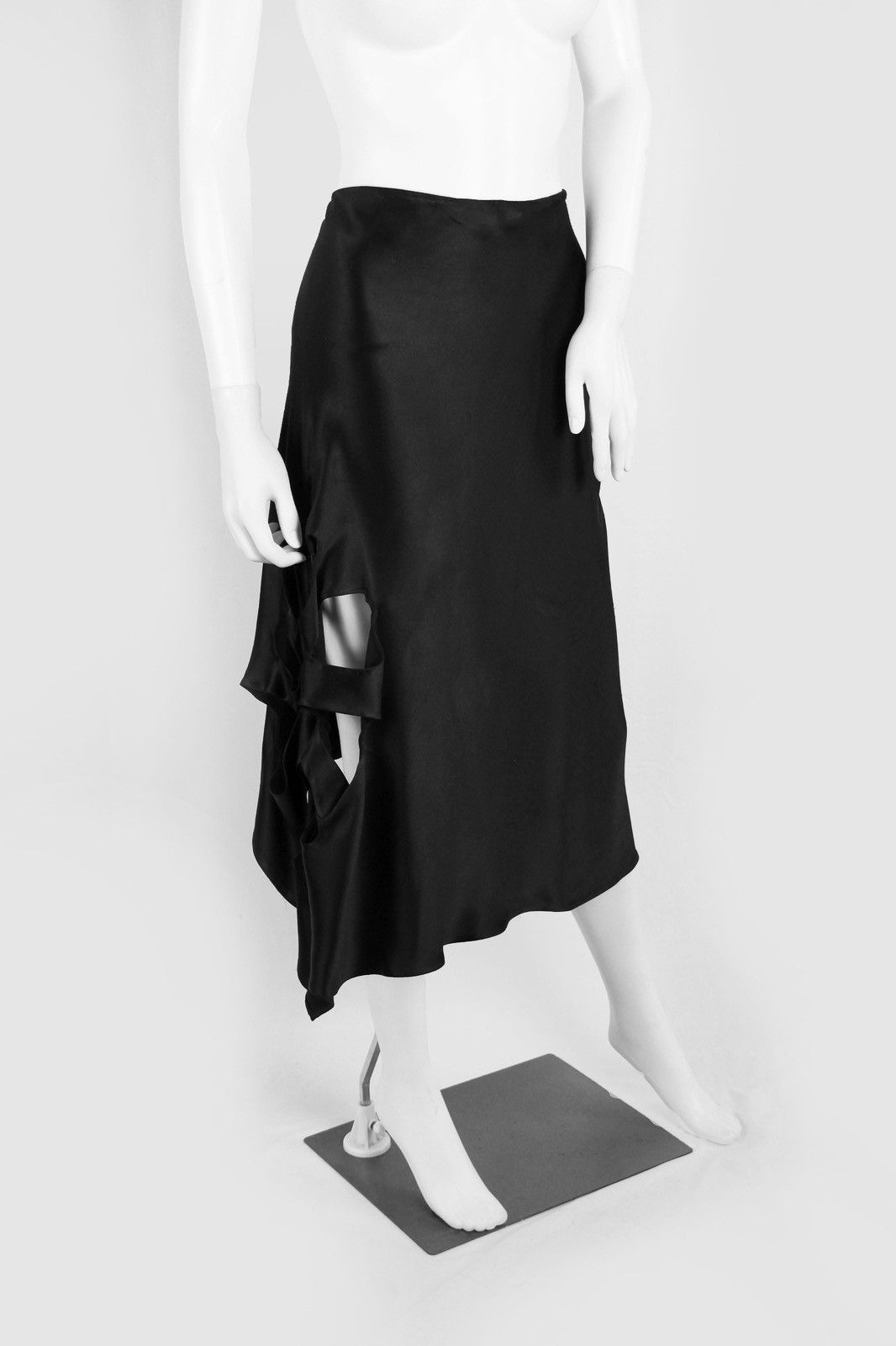 Gucci Gucci by Tom Ford S/S 2002 cut-out flower bias skirt Size 27" / US 4 / IT 40 - 4 Thumbnail