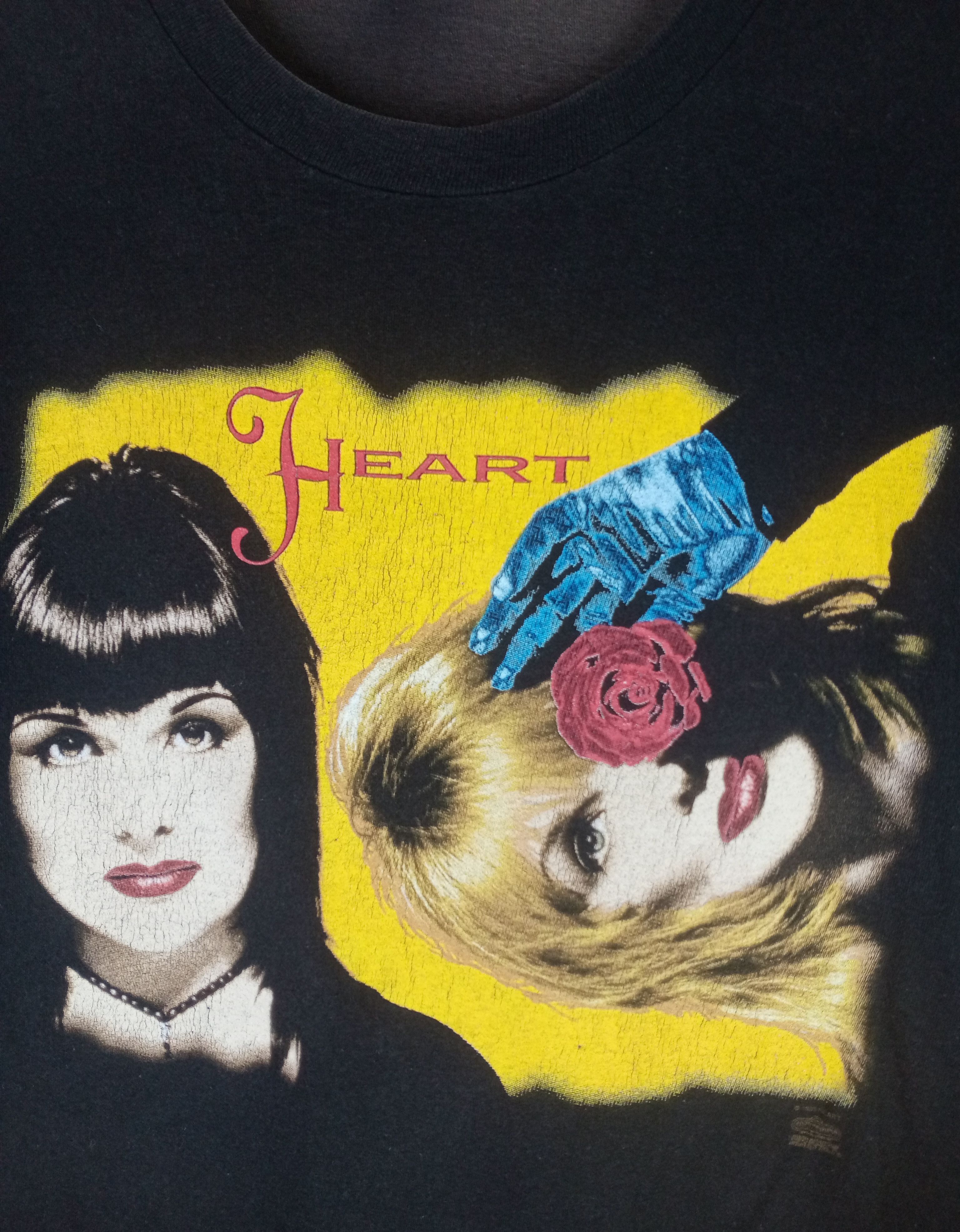 Band Tees Vintage 1983 The Head To Hearts Tour Nancy & Ann Wilson Size US L / EU 52-54 / 3 - 2 Thumbnail