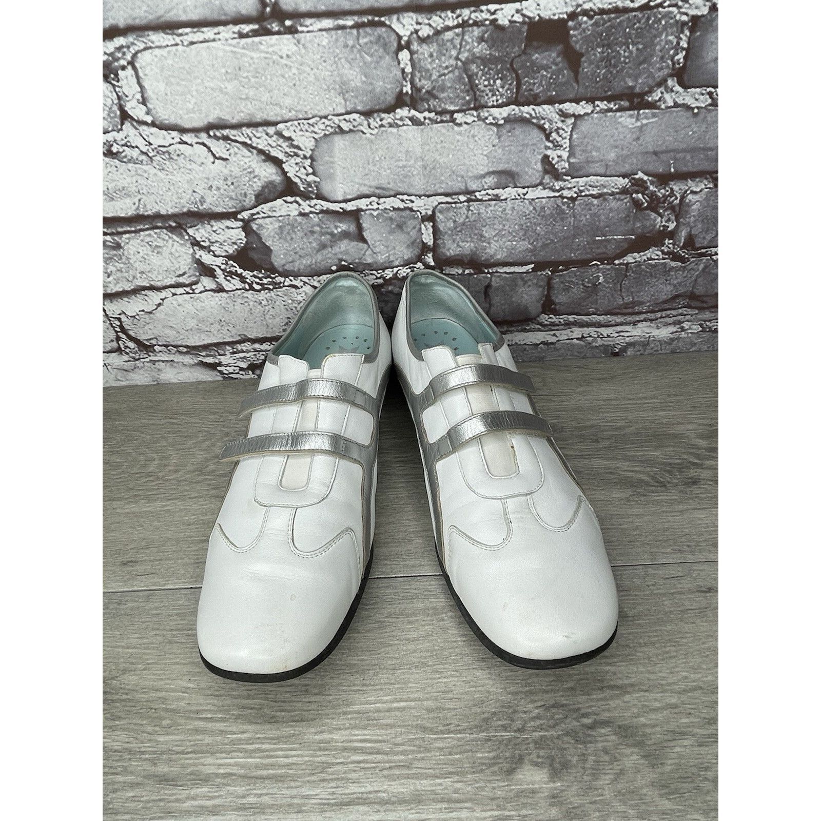 Mephisto Mephisto Cool Air White Leather Strap Driving Loafers Shoes Size US 10 / IT 40 - 18 Thumbnail