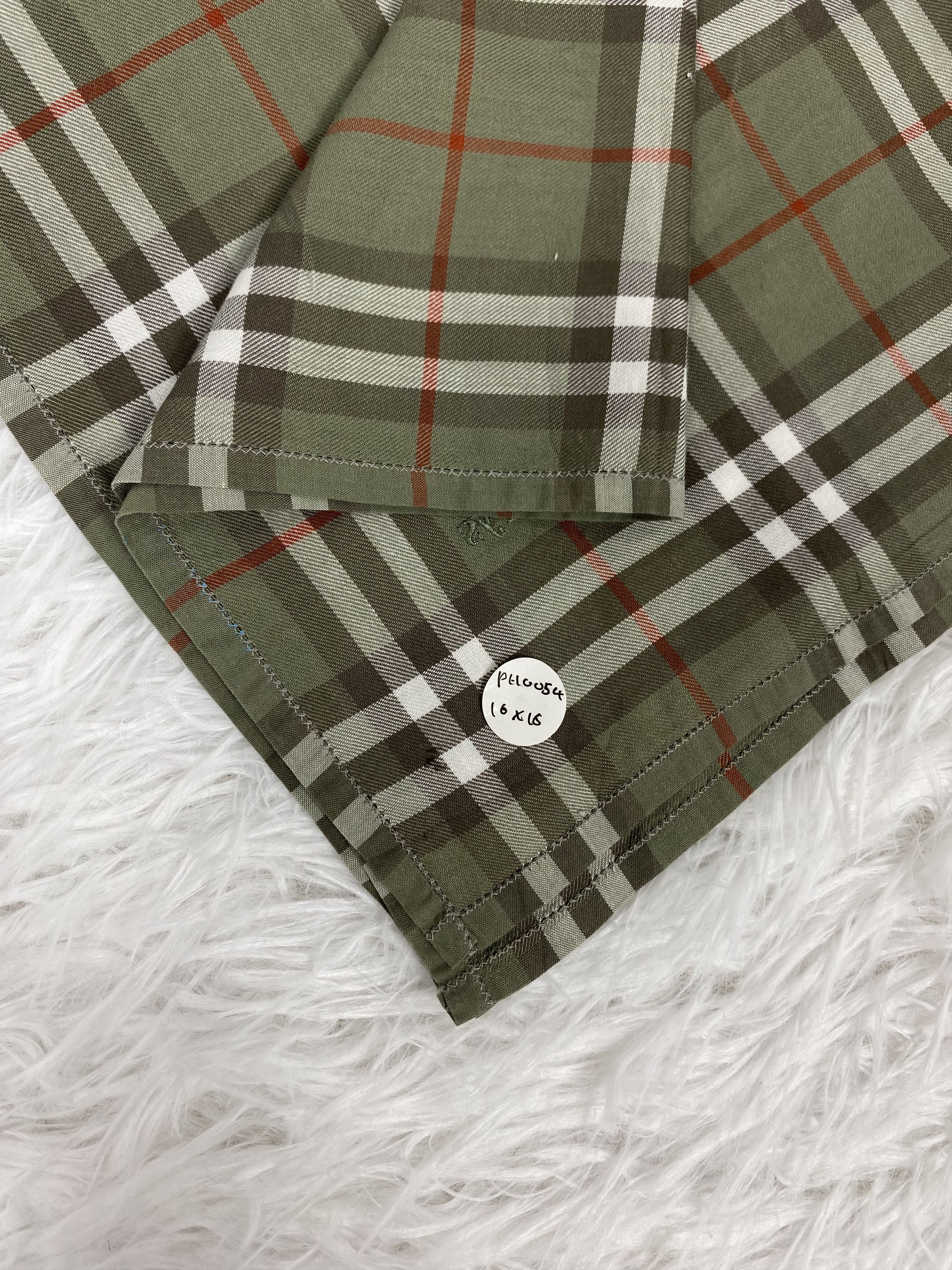 Burberry Vintage Burberry Handkerchief PH0054 Size ONE SIZE - 2 Thumbnail