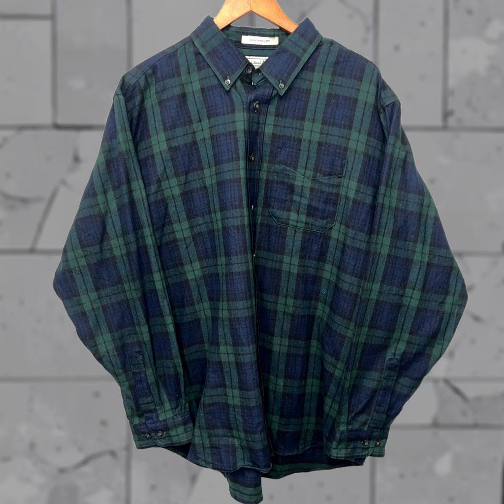 Vintage L.L. Bean Plaid Flannel Shirt XL Blue Traditional Fit Mens Button-Up Long Sleeve Shirt Size US XL / EU 56 / 4 - 1 Thumbnail