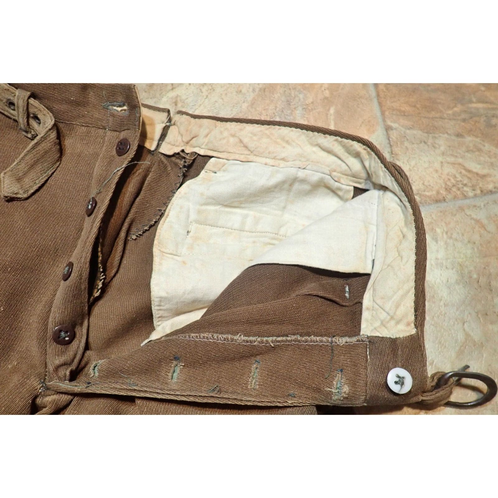 CLOT VINTAGE 1930s Lanshire Cloth Brown Gabardine Pleated Trousers 26x26 Men’s Pants with Belt Edwardian Style Straight Leg Flat Front WWII Era Size US 26 / EU 42 - 5 Thumbnail