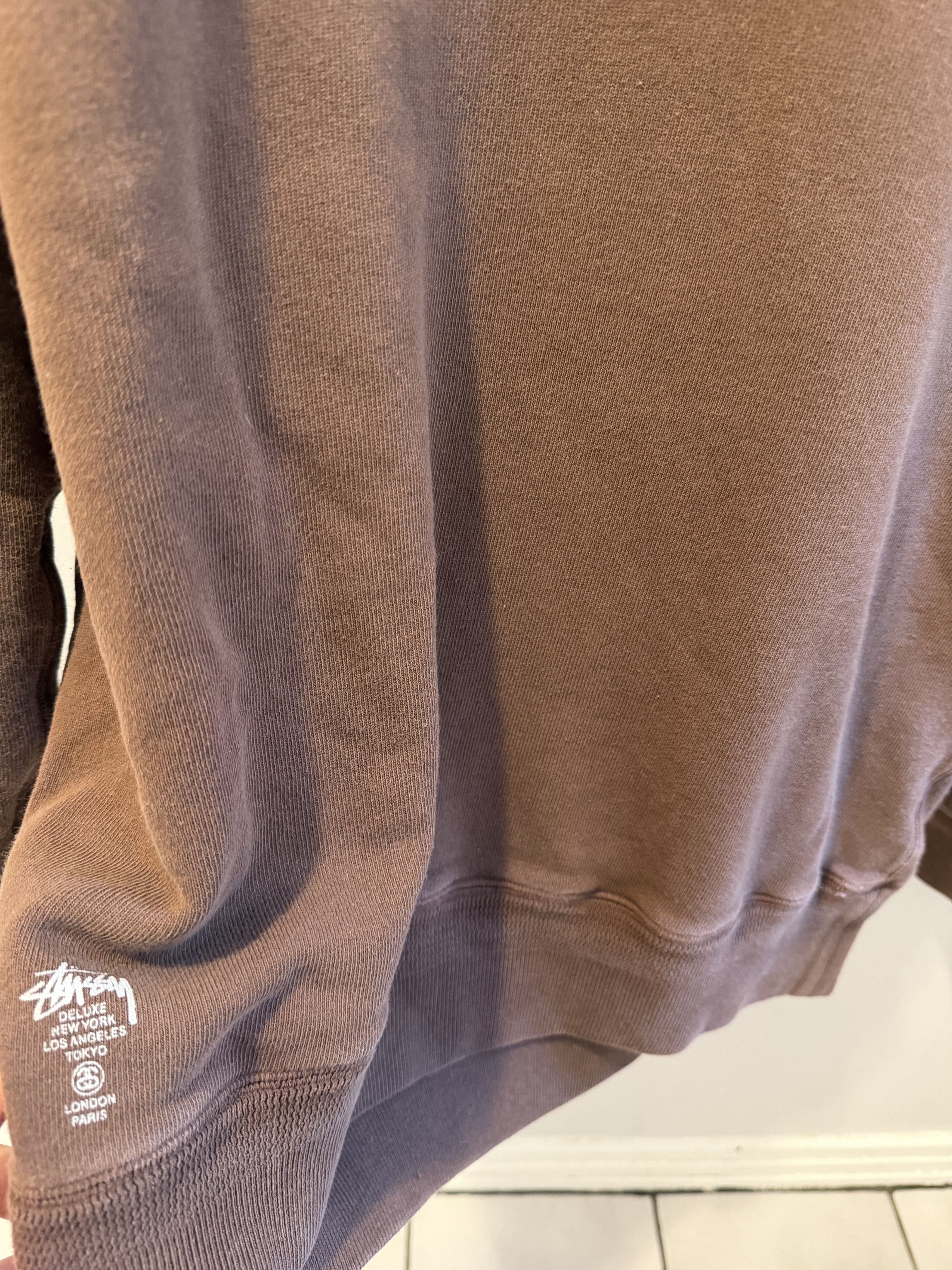Stussy Stüssy Deluxe Crewneck | Brown | Archive World Tour Era Size US M / EU 48-50 / 2 - 3 Thumbnail