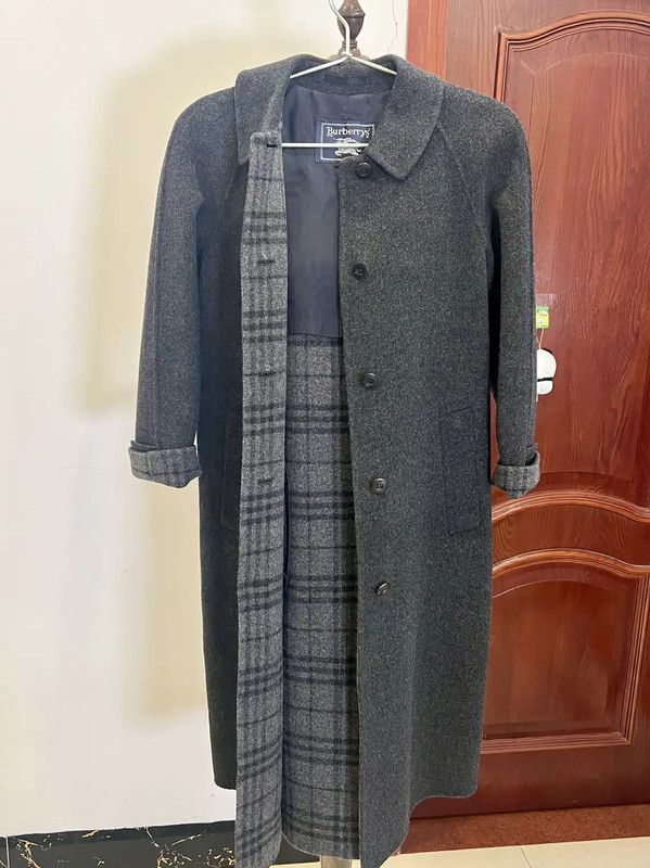 Burberry Burberry Gray Wool Women's Coat Size M / US 6-8 / IT 42-44 - 1 Thumbnail