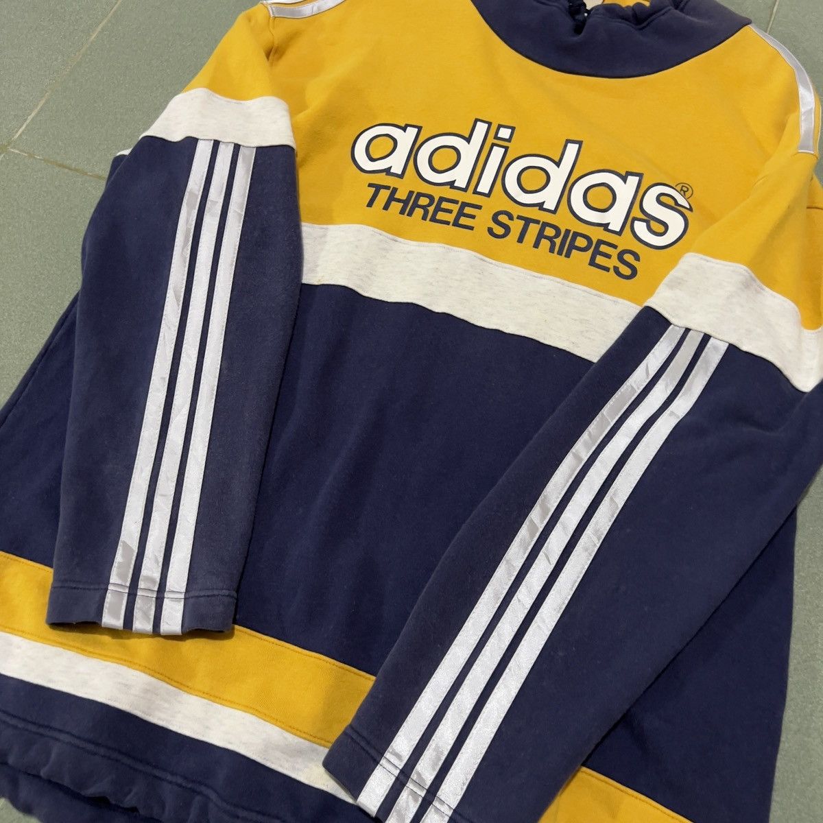 Adidas Adidas Vtg Three Stripe (Japan) Size US XL / EU 56 / 4 - 10 Thumbnail