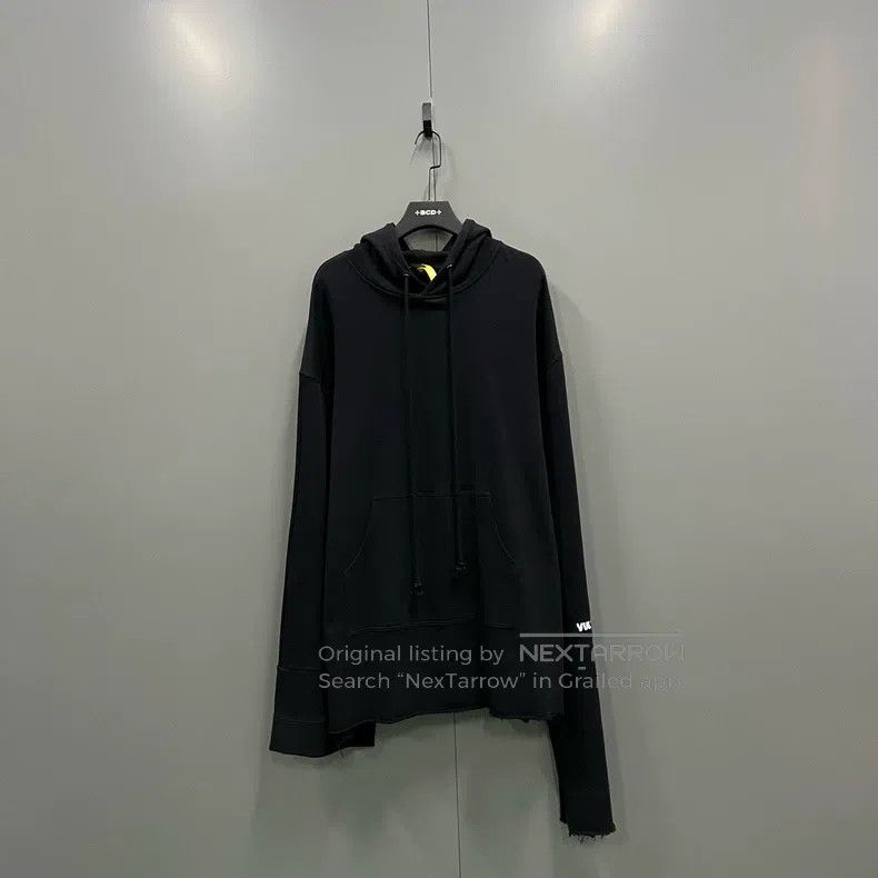Raf Simons Raf Simons Black irregular hoodie Size US S / EU 44-46 / 1 - 1 Thumbnail