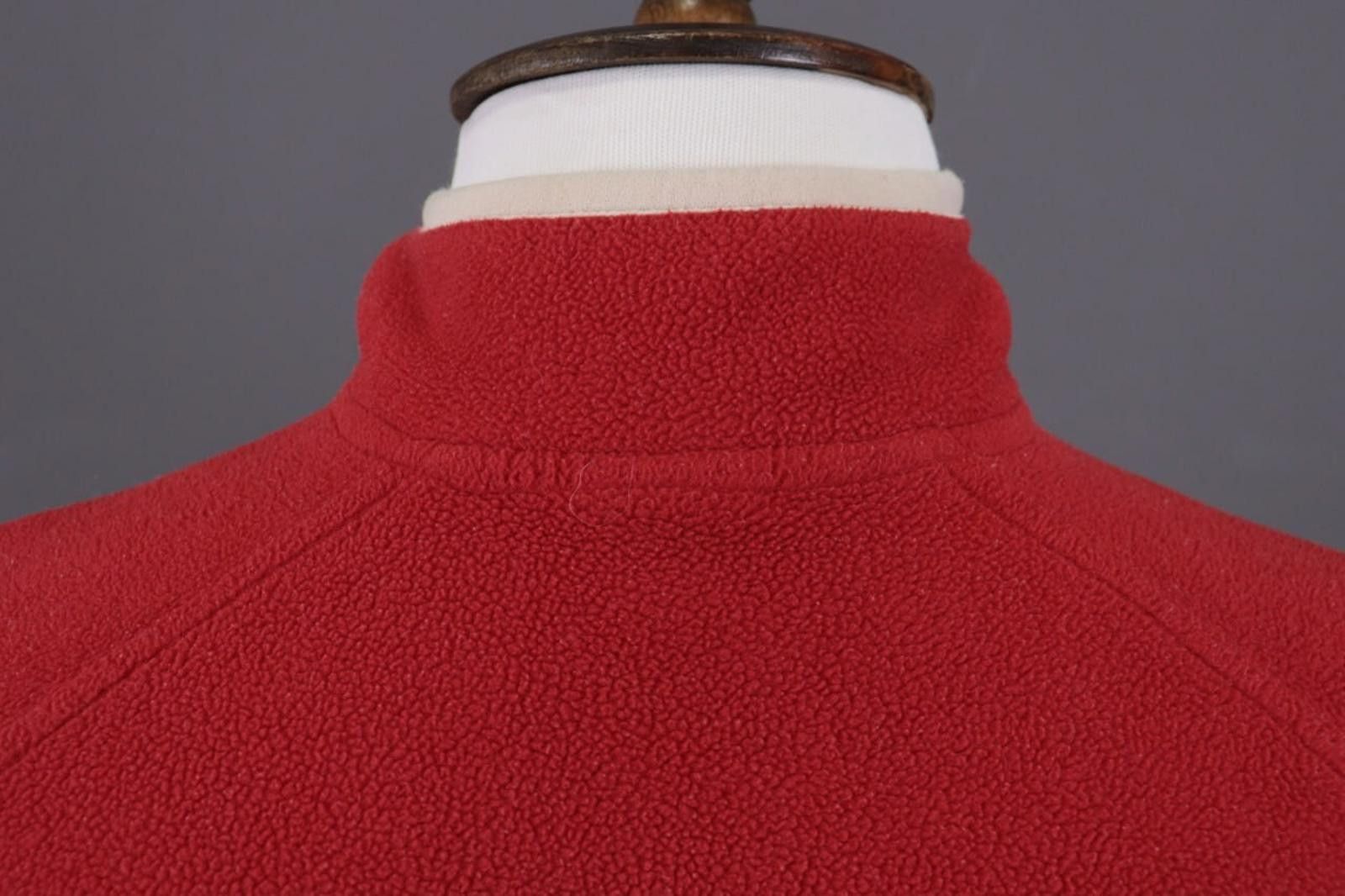 Nike Vintage Nike Red High Fleece Jacket Jumper Sweater Size L Size US L / EU 52-54 / 3 - 9 Thumbnail
