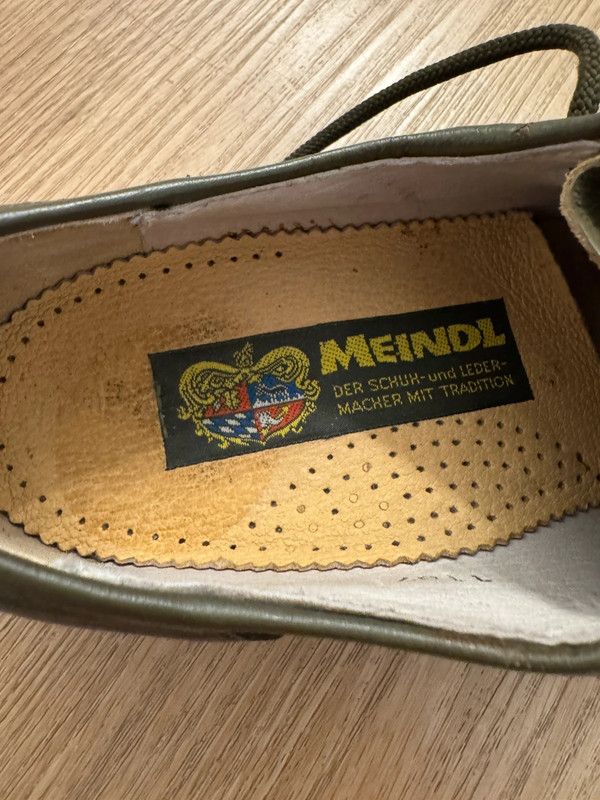 Vintage Meindl Vintage Leather size 41 Black Size US 8 / EU 41 - 12 Thumbnail