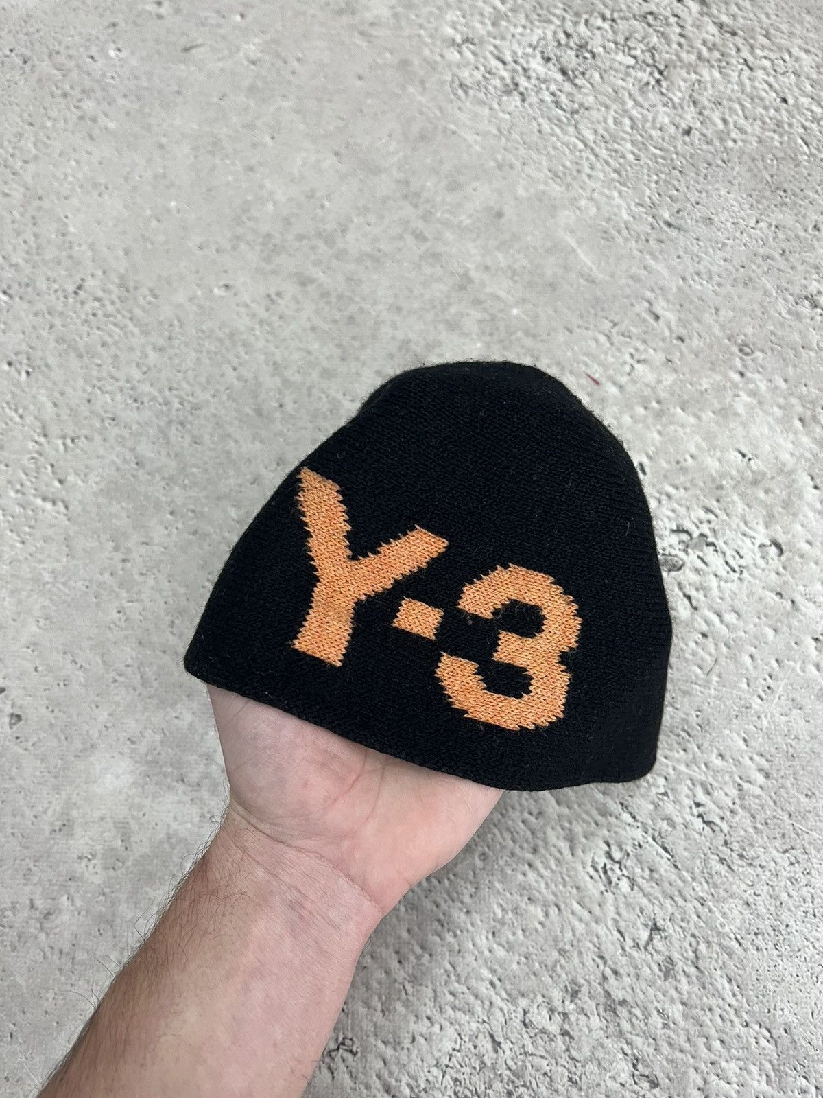 帽子 y-3 adidas yohji yamamoto beanie Y-3 Men's Square Label Beanie - Black | Coggles