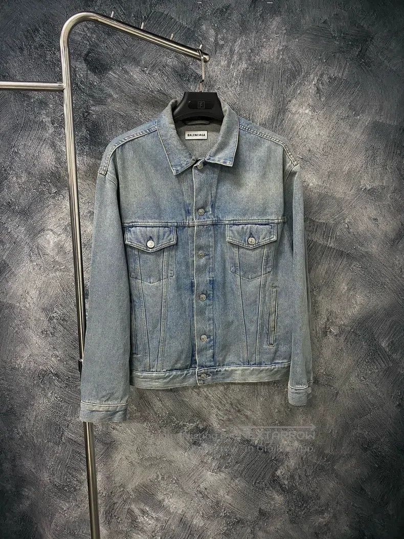 Balenciaga Balenciaga Pattern Logo Print Collar Long Sleeve Denim Jac Size US XXS / EU 40 - 1 Thumbnail