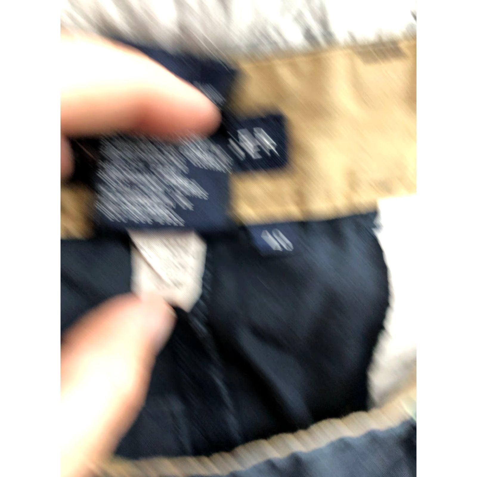 Tommy Hilfiger Tommy Hilfiger Chino Shorts Mens Size 40 Mid Rise Dark Wash Blue Size US 40 / EU 56 - 8 Thumbnail
