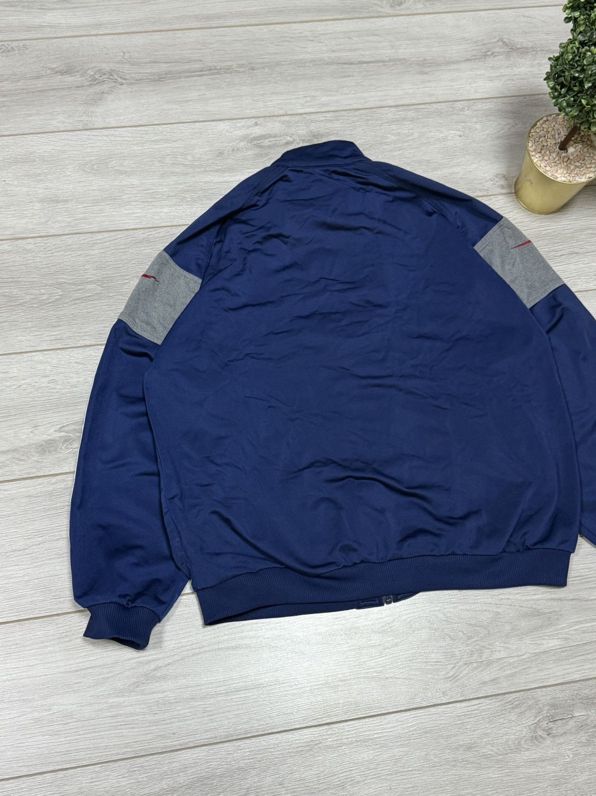 Vintage Nike USA 90s vintage track jacket big swoosh monogram Size US XL / EU 56 / 4 - 7 Thumbnail