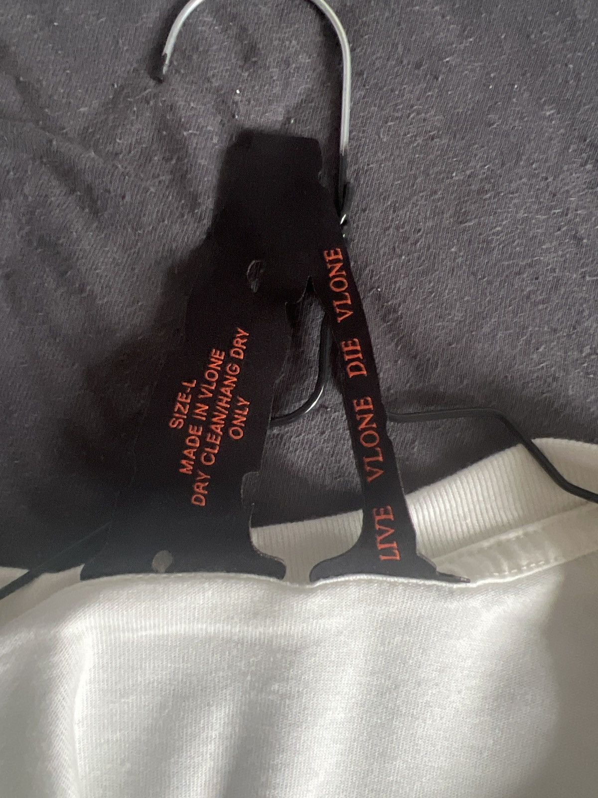 Vlone Vlone Hypnotizing TShirt Size US L / EU 52-54 / 3 - 5 Thumbnail