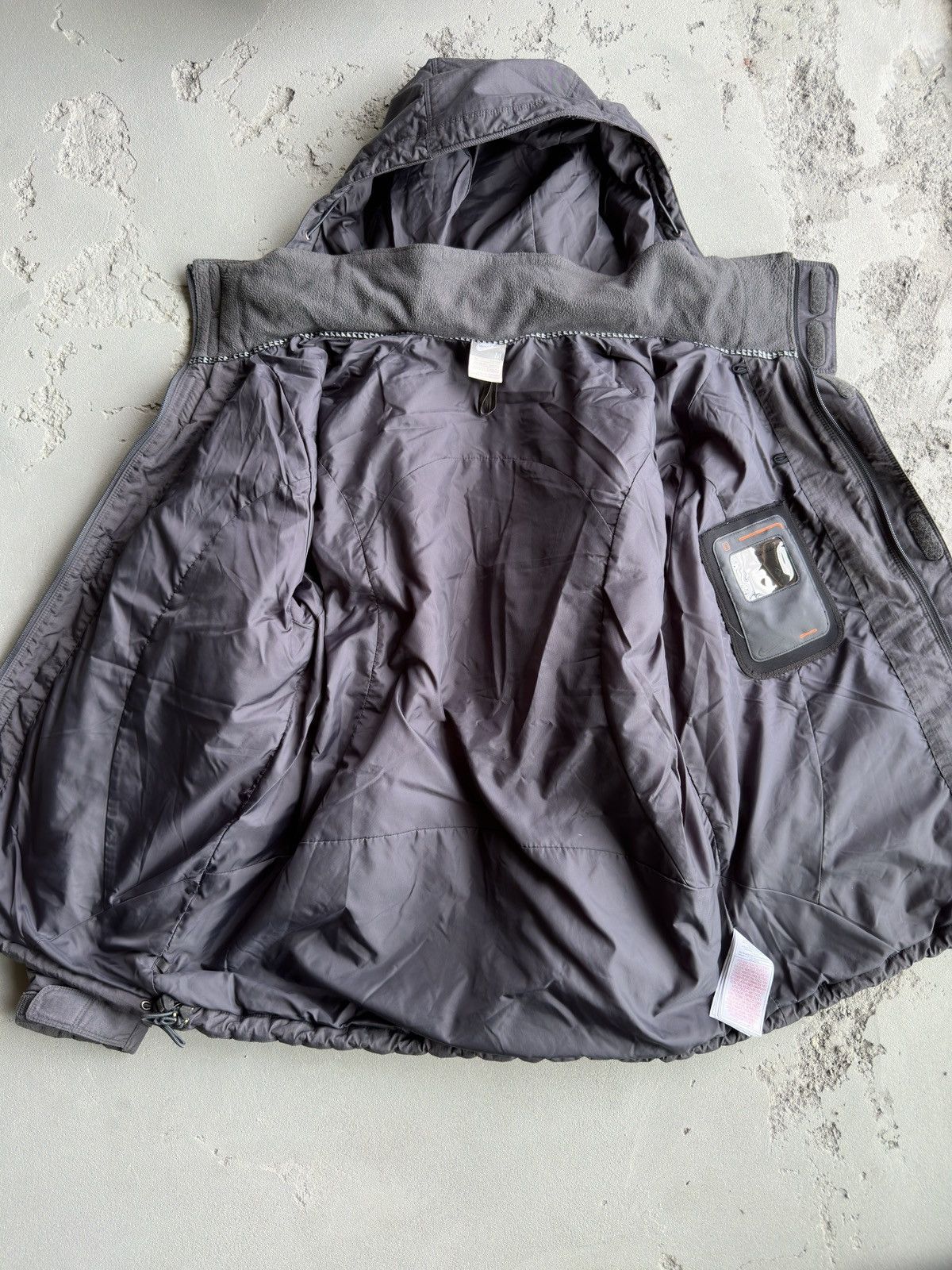 Nike Vintage Y2K Nike Puffer Jacket Big Swoosh 2000s Size US M / EU 48-50 / 2 - 7 Thumbnail
