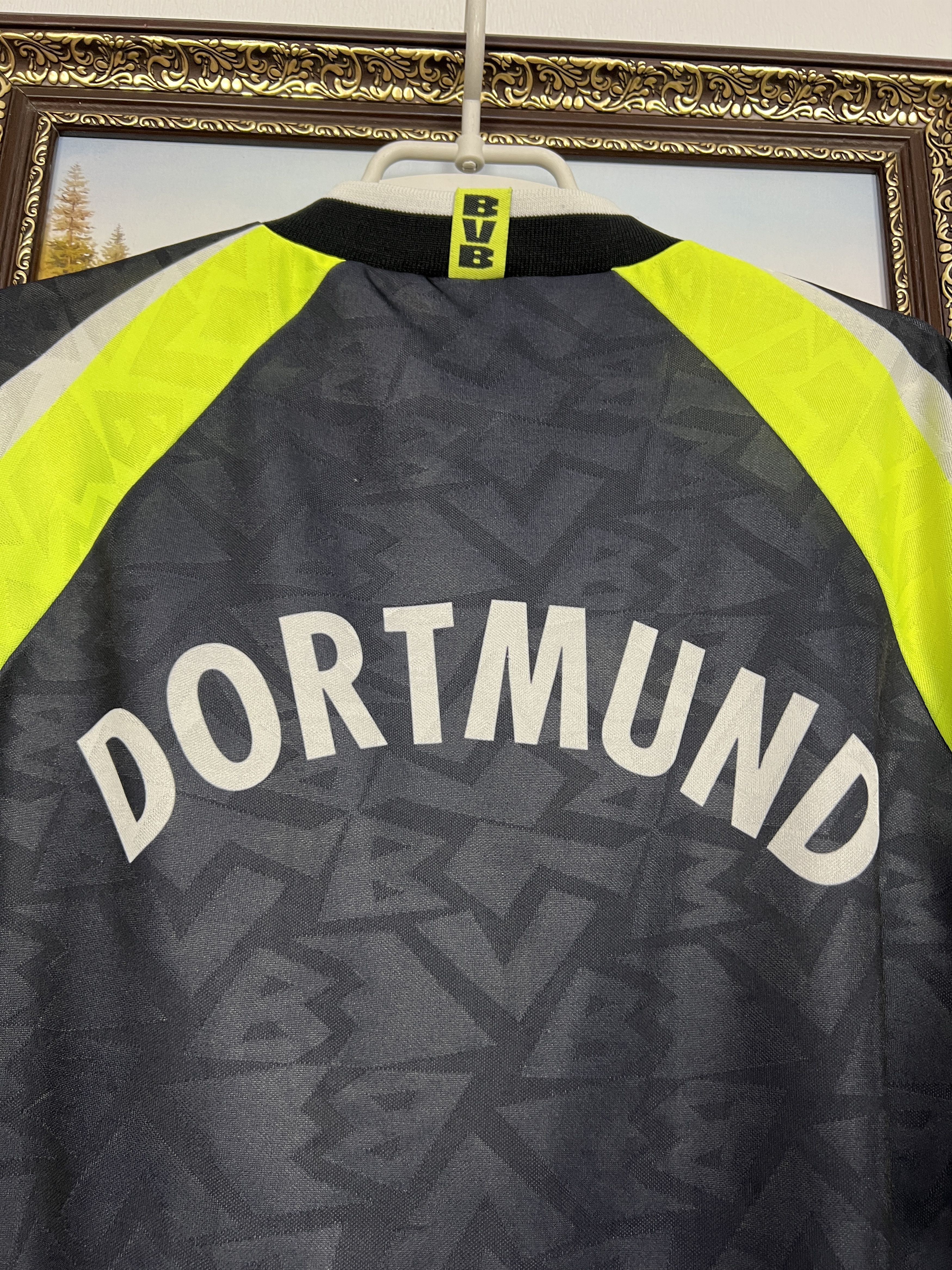 Nike Borussia Dortmund Away football shirt Soccer Jersey Trikot Size US M / EU 48-50 / 2 - 9 Thumbnail