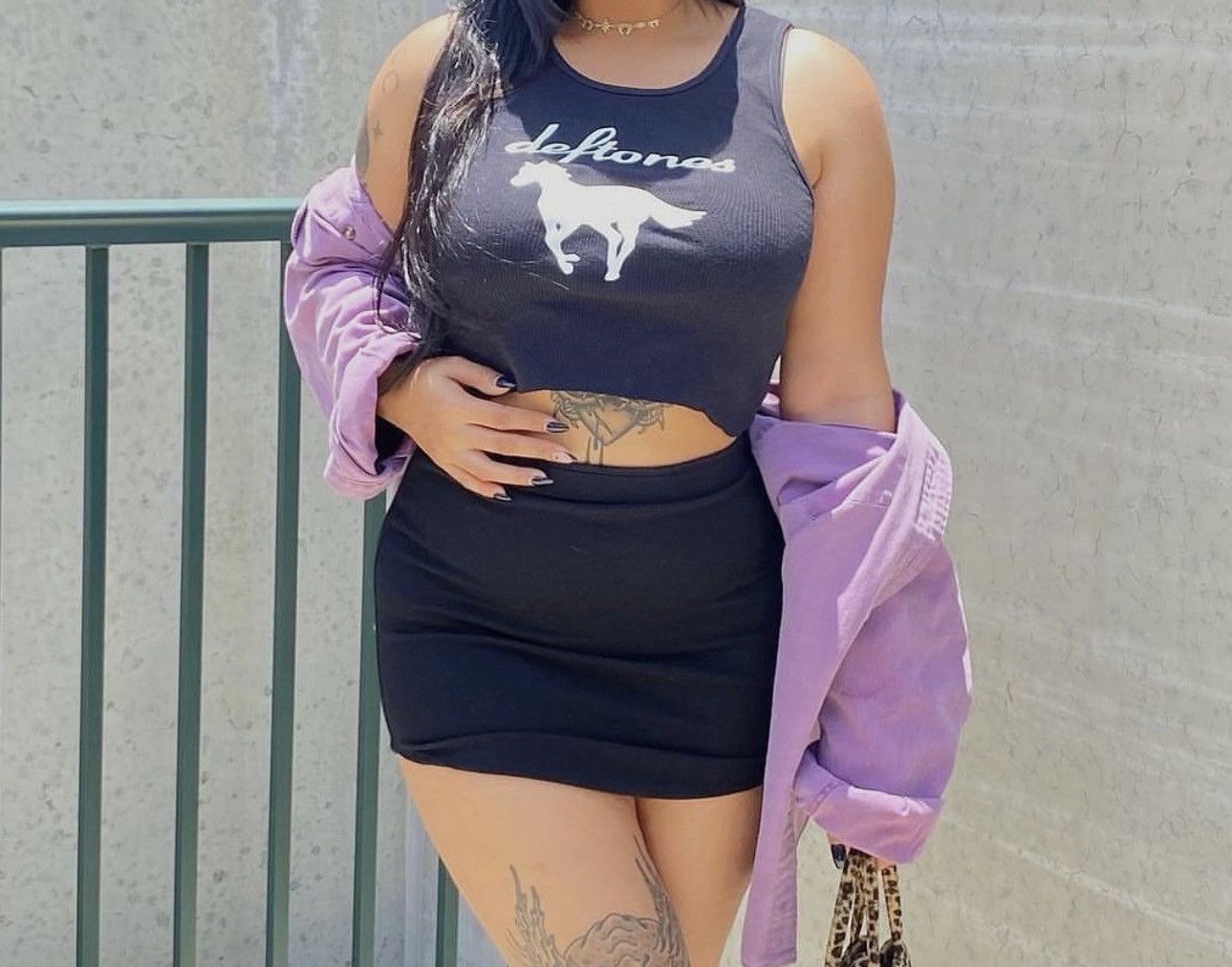 Band Tees Deftones Crop Top Shirt Size S / US 4 / IT 40 - 2 Thumbnail
