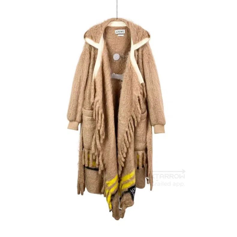 Loewe Loewe Exclusive Limited Edition Cloak Size S / US 4 / IT 40 - 1 Thumbnail
