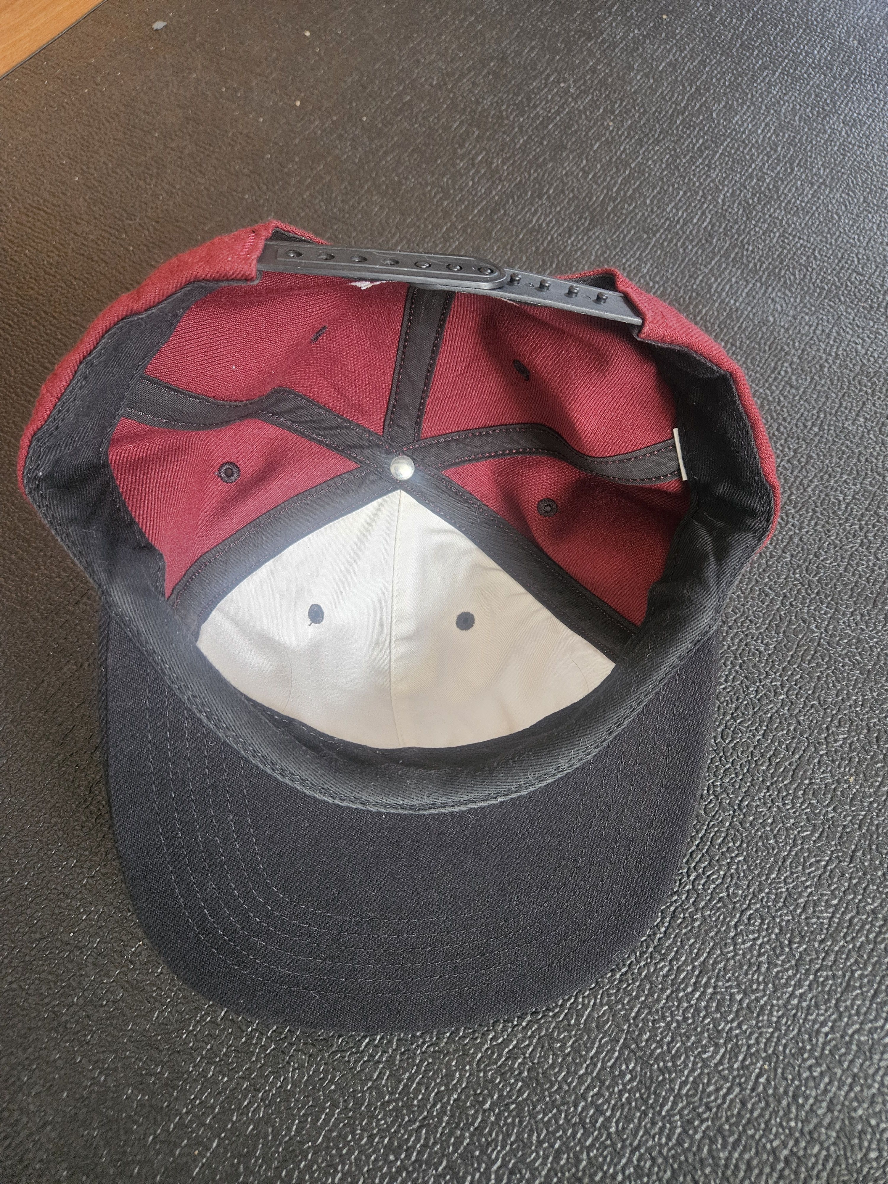 Supreme Supreme "666" Burgundy/Black Snapback Hat - Like New! Size ONE SIZE - 5 Thumbnail
