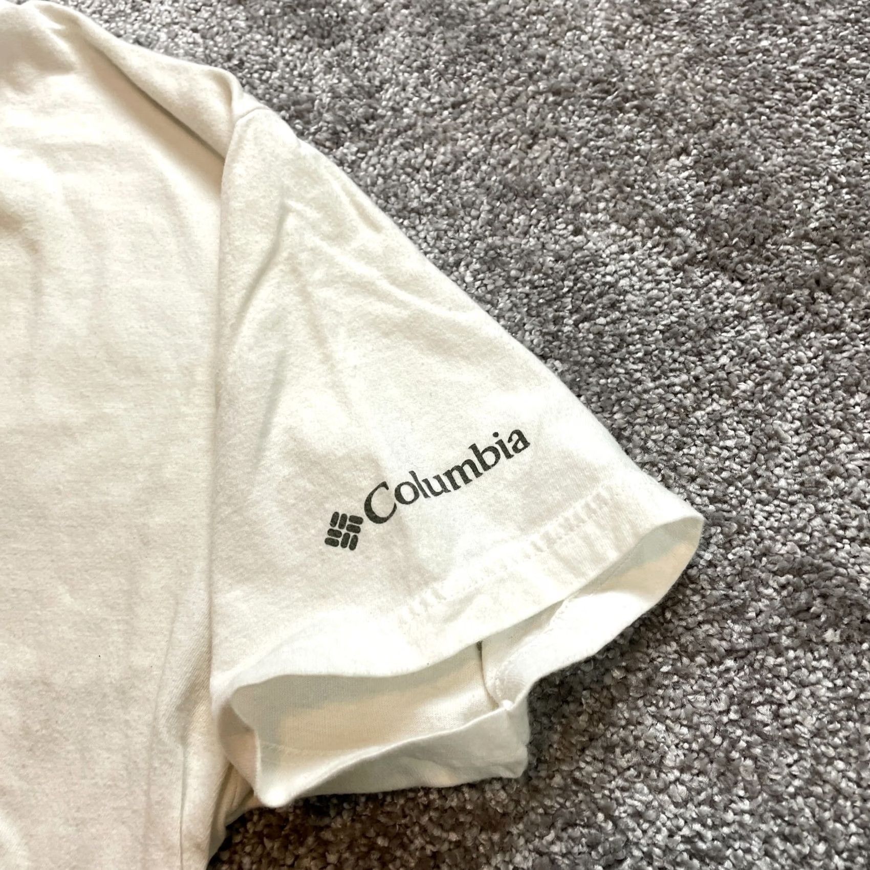 Logo 7 Columbia Shirt Mens Large White Short Sleeve Cotton Logo Outdoor Hiking Adult Size US L / EU 52-54 / 3 - 7 Thumbnail
