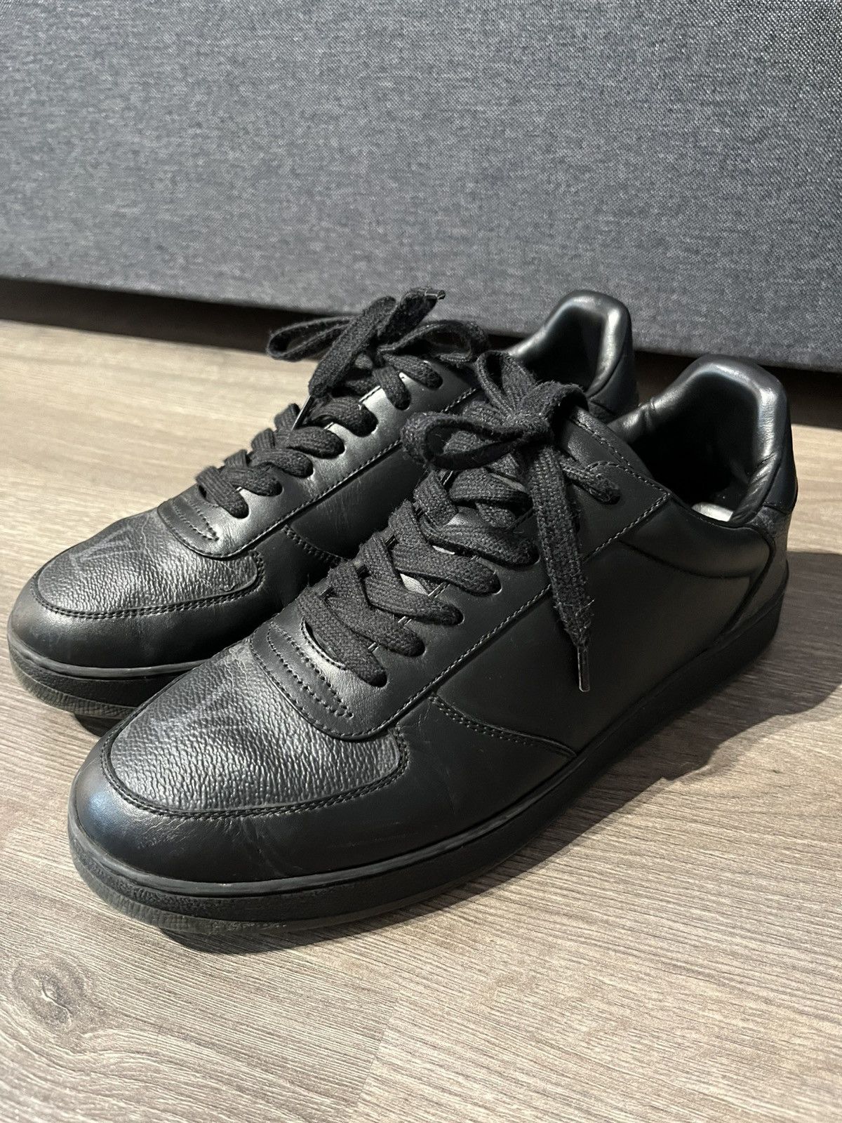 Louis Vuitton Louis Vuitton Size US 8.5 / EU 41-42 - 2 Thumbnail