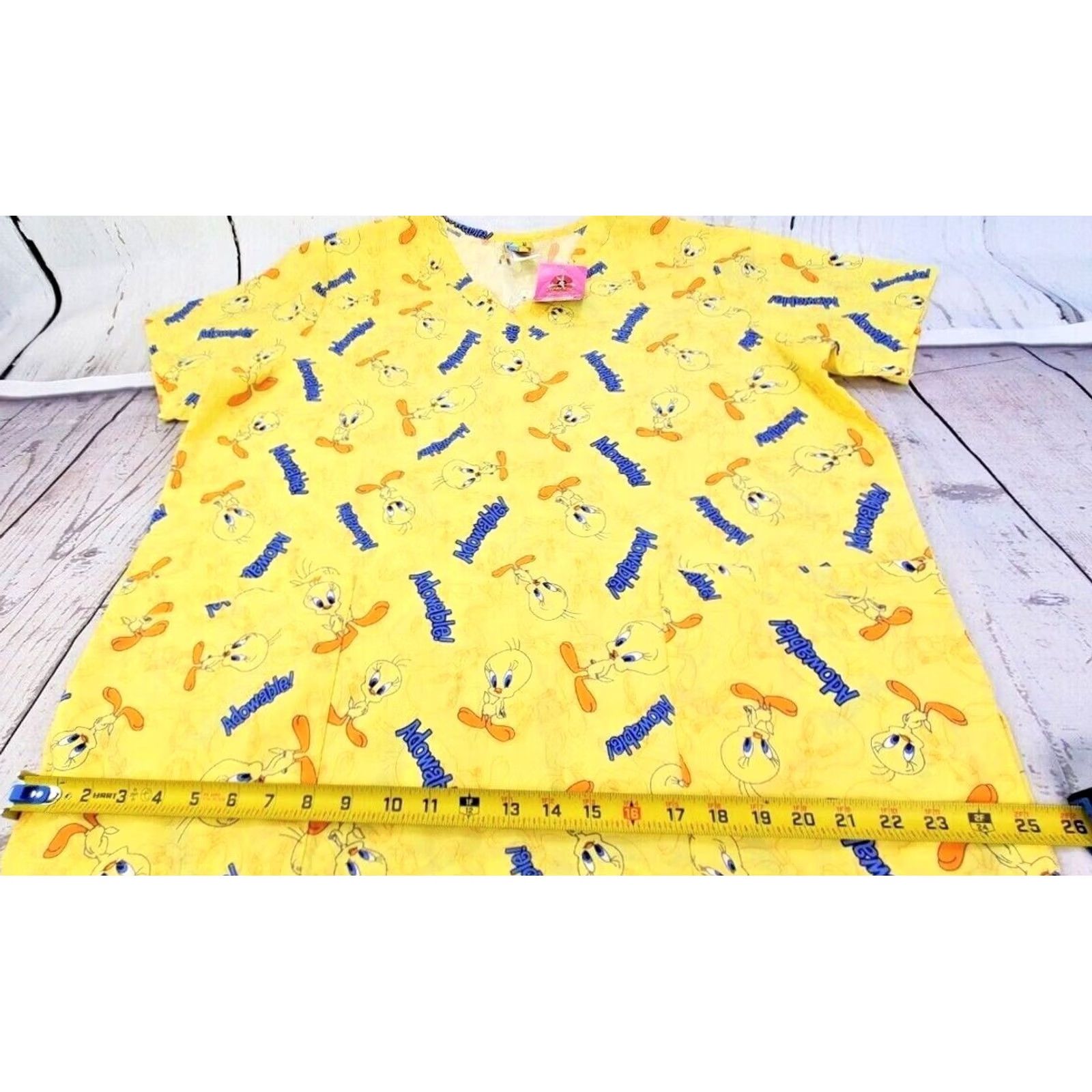 Vintage VINTAGE Tweety Bird Scrub Top Womens XL 16/18 Yellow V Neck Looney Tunes Nurse NWT Size XL / US 12-14 / IT 48-50 - 4 Thumbnail