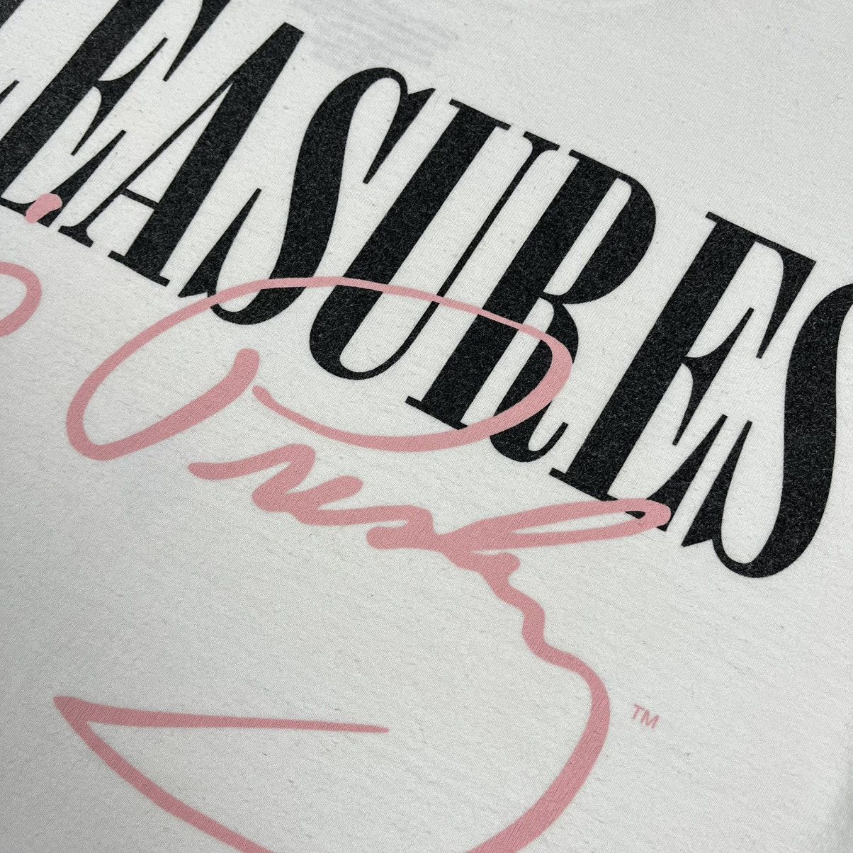 Pleasures Pleasures Elvis Presley eyes big logo tee Size US M / EU 48-50 / 2 - 21 Thumbnail