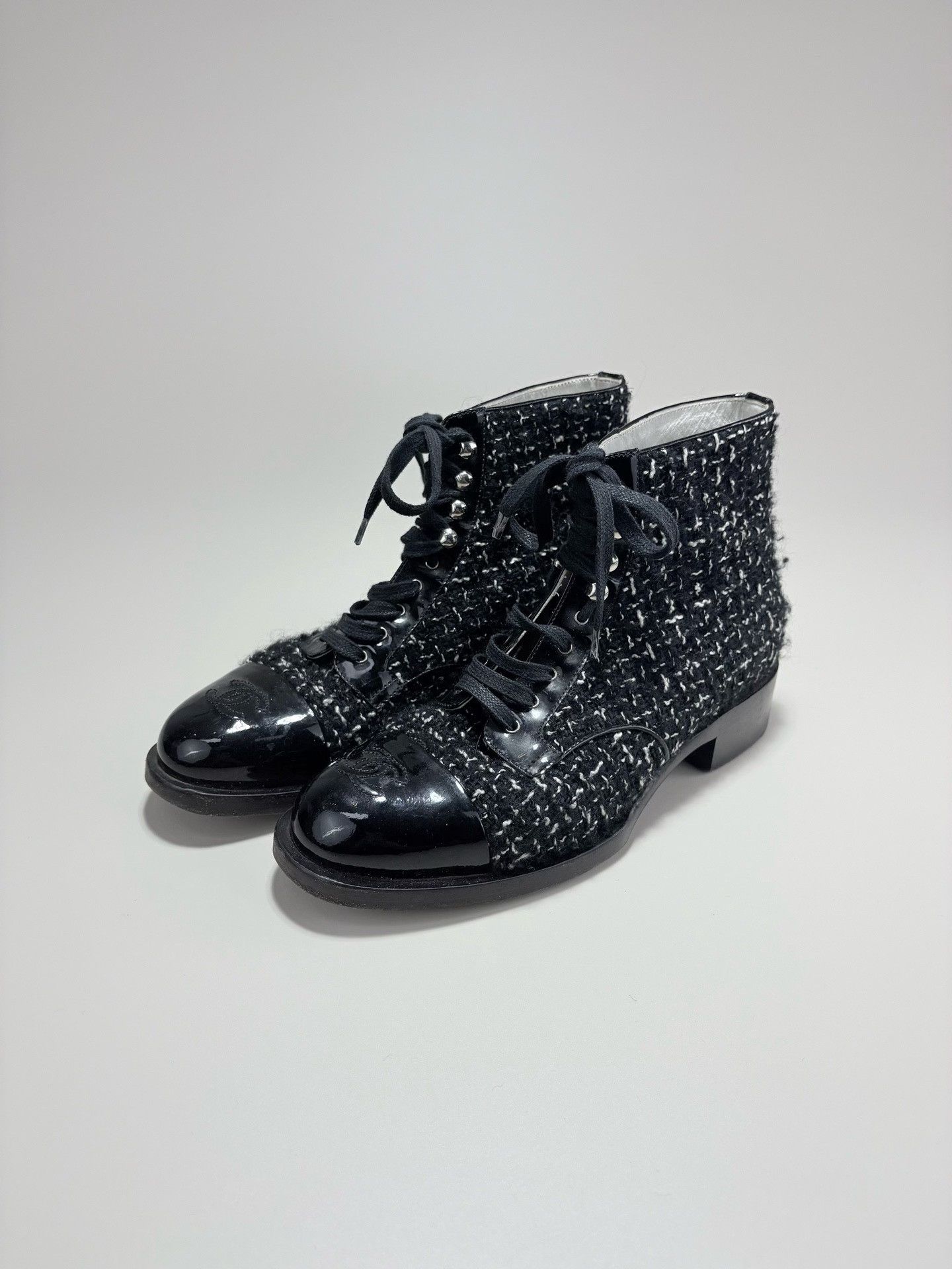 Chanel CHANEL Tweed Patent Leather Ankle Boots Size US 7 / IT 37 - 1 Thumbnail