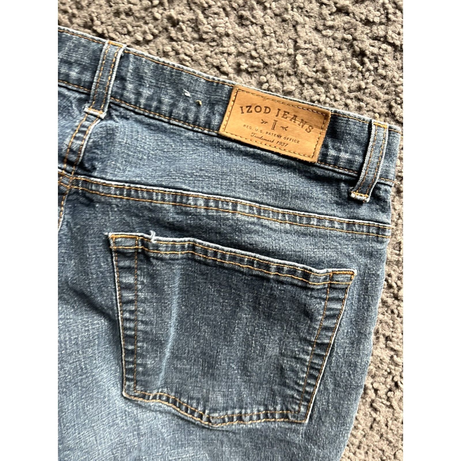 Izod IZOD Women's Jeans Size 8 Straight Denim Mid Rise Blue Medium Wash 5-Pocket Size 30" / US 8 / IT 44 - 6 Thumbnail