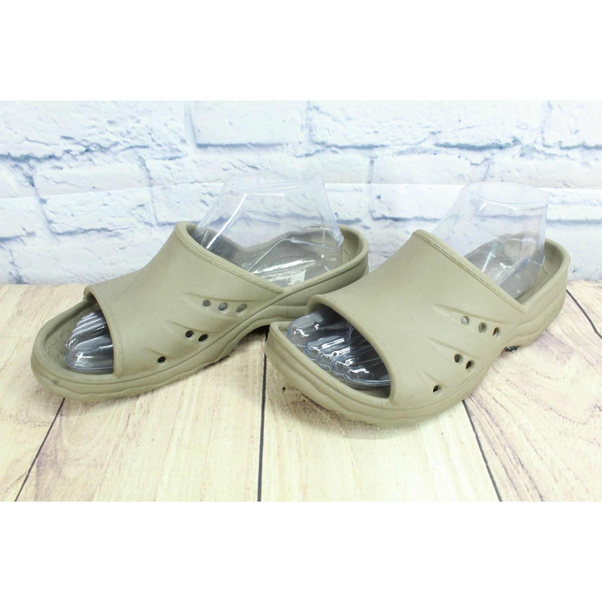 L.L. Bean LL Bean Rubber Slip-On Waterproof Cutout Outdoor Sandals Size US 9 / IT 39 - 2 Thumbnail