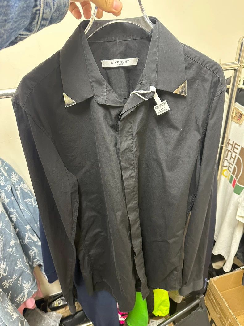 Givenchy Givenchy Size38 Black Shirt Size US M / EU 48-50 / 2 - 2 Thumbnail
