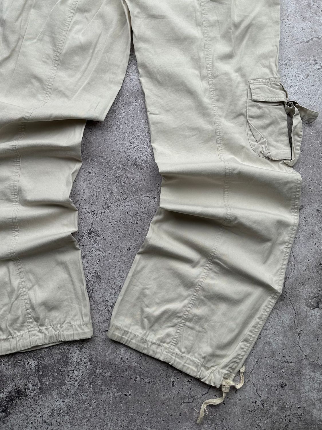 Japanese Brand Vintage Bondage Cargo Pants C464(V391) Size 28" / US 6 / IT 42 - 8 Thumbnail