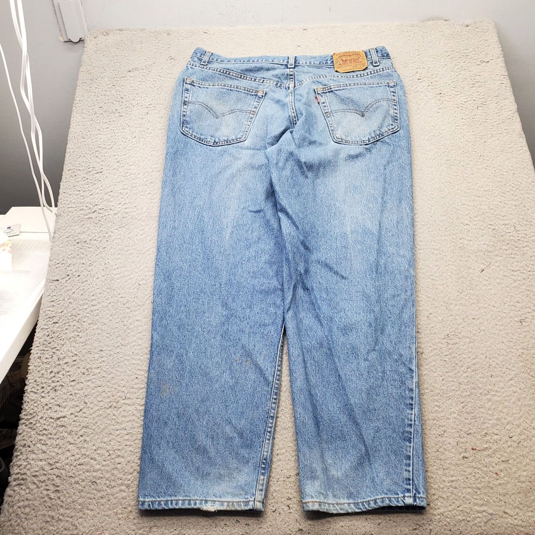 Levi's Levi’s 550 Jeans Mens 40x30 Blue Denim Medium Wash Relaxed Fit Straight Leg Jeans Mens blue denim medium wash relaxed fit straight leg 40 Mens Size 40 Size US 40 / EU 56 - 2 Thumbnail