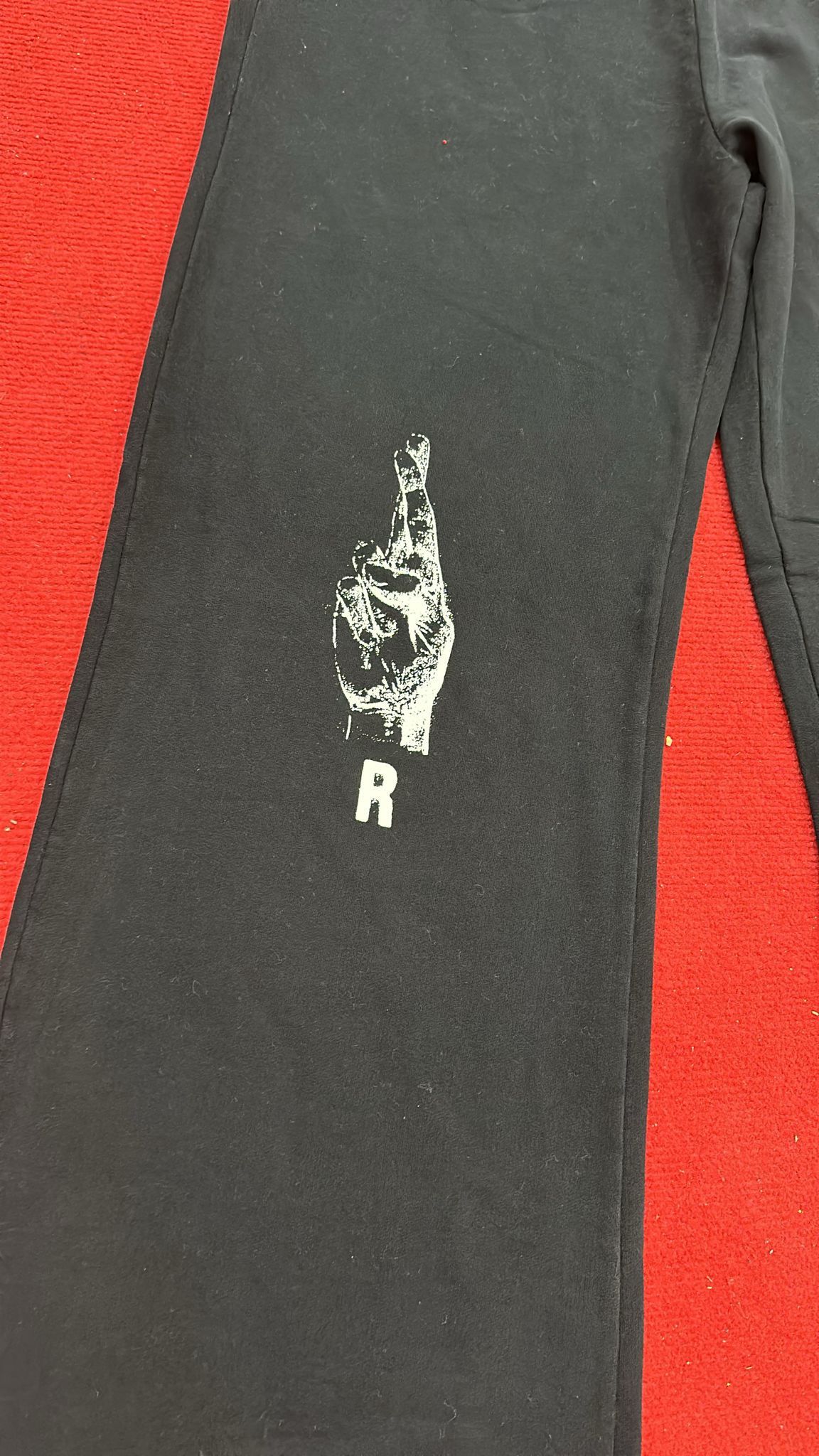 Raf Simons CC000021 Hand Sign Sweatpants & Joggers in Black Size US 30 / EU 46 - 3 Thumbnail