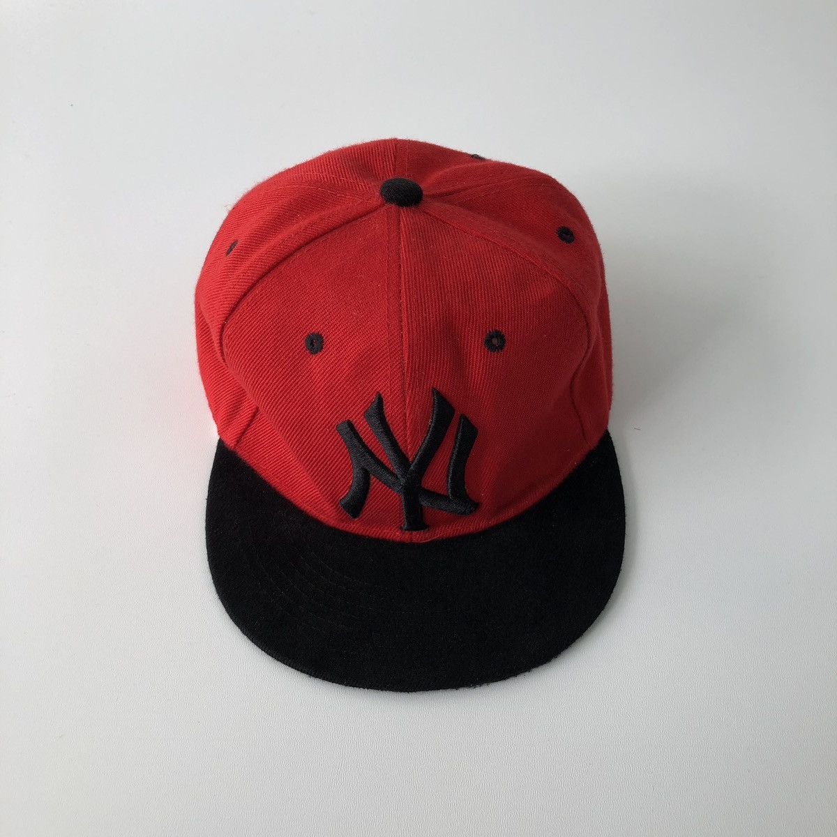 New York Yankees × Vintage New Cap NY 90’s Yankees New York Vintage Snapback Cap Rare Size ONE SIZE - 2 Thumbnail