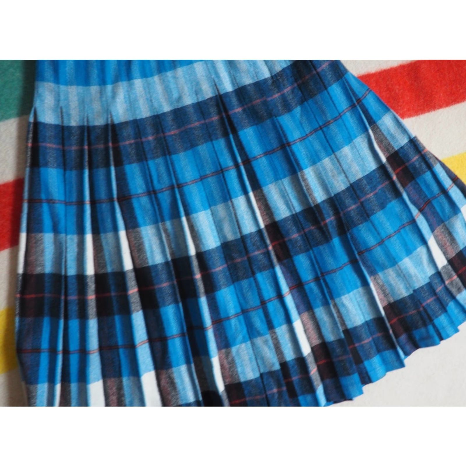 Vintage VINTAGE 50s 60s Blue Black Plaid Tartan Wool Boho Turnabout Skirt 28W USA Womens Size 28" / US 6 / IT 42 - 7 Thumbnail