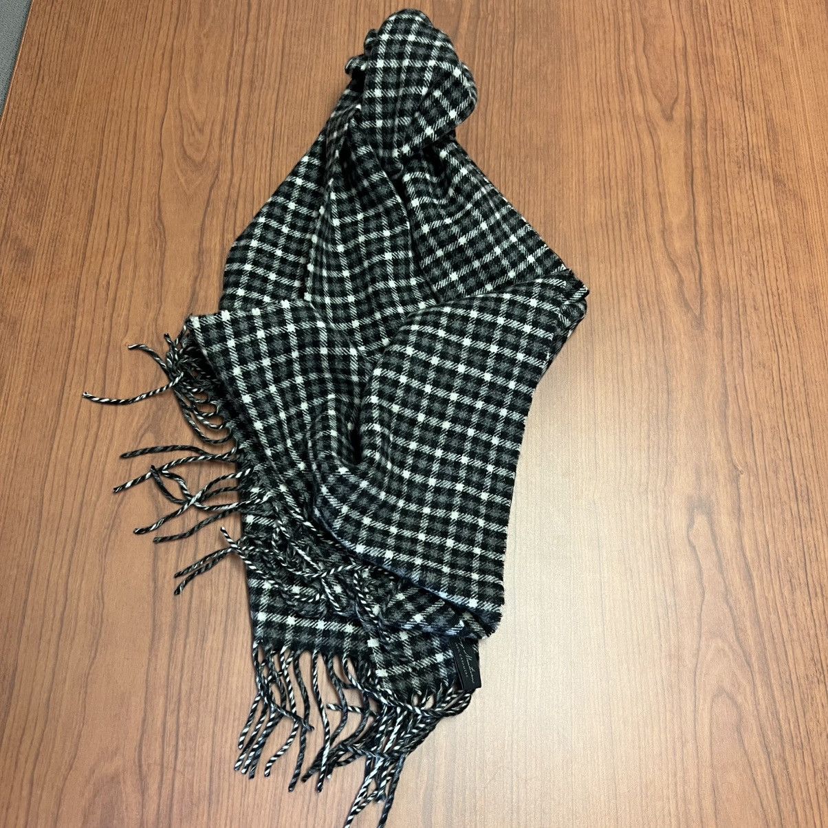 Enzo Mantovani Enzo Mantovani 100% Cashmere Black White Check Scarf Size ONE SIZE - 2 Thumbnail