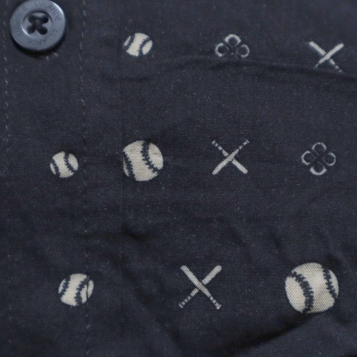 Vintage Lularoe Michael Baseball Camp Rayon All Over Print Button Up Shirt Black Men's M Size US M / EU 48-50 / 2 - 7 Thumbnail