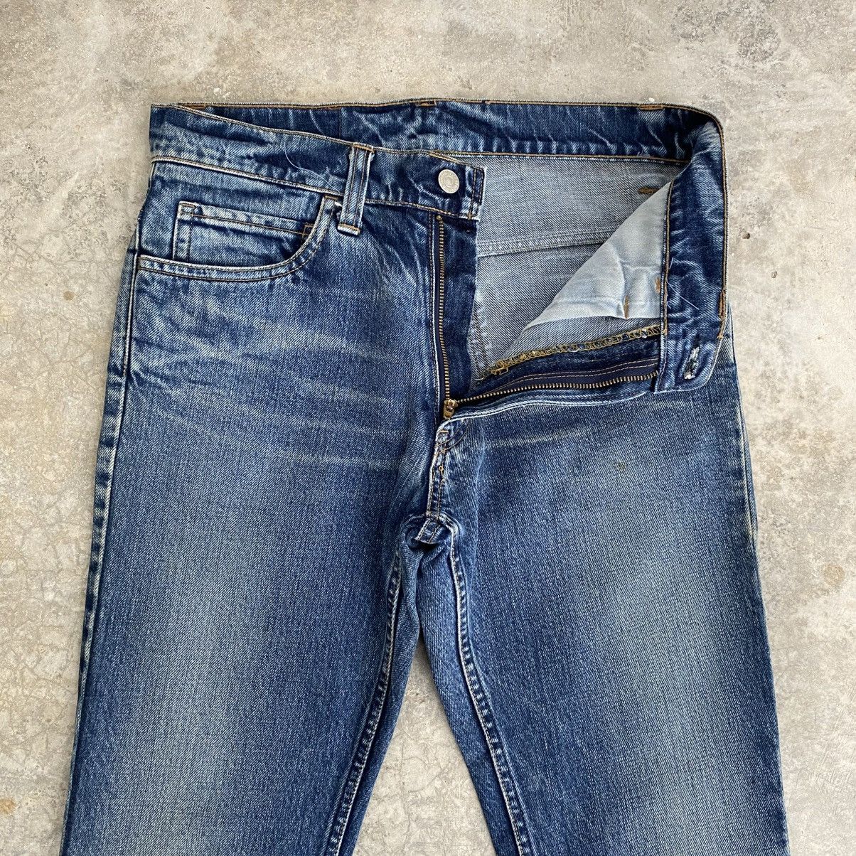 Blue Blue Japan 2000’s Blue Blue Japan Stonewashed Denim Flared Jeans Size US 29 - 6 Thumbnail